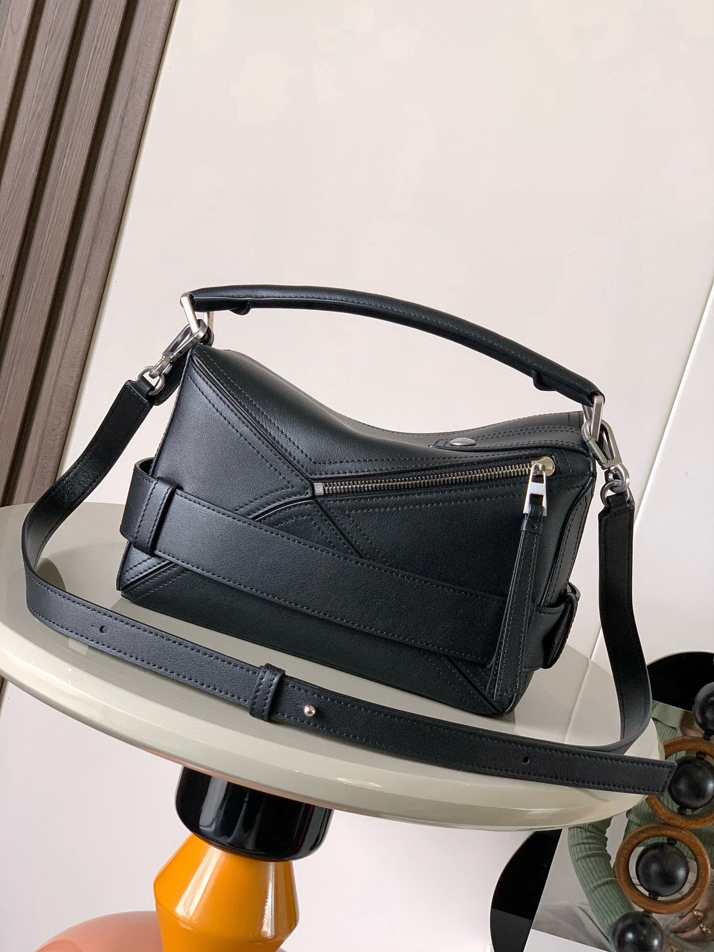 Loewe 小号亮面牛皮革 Puzzle Biker