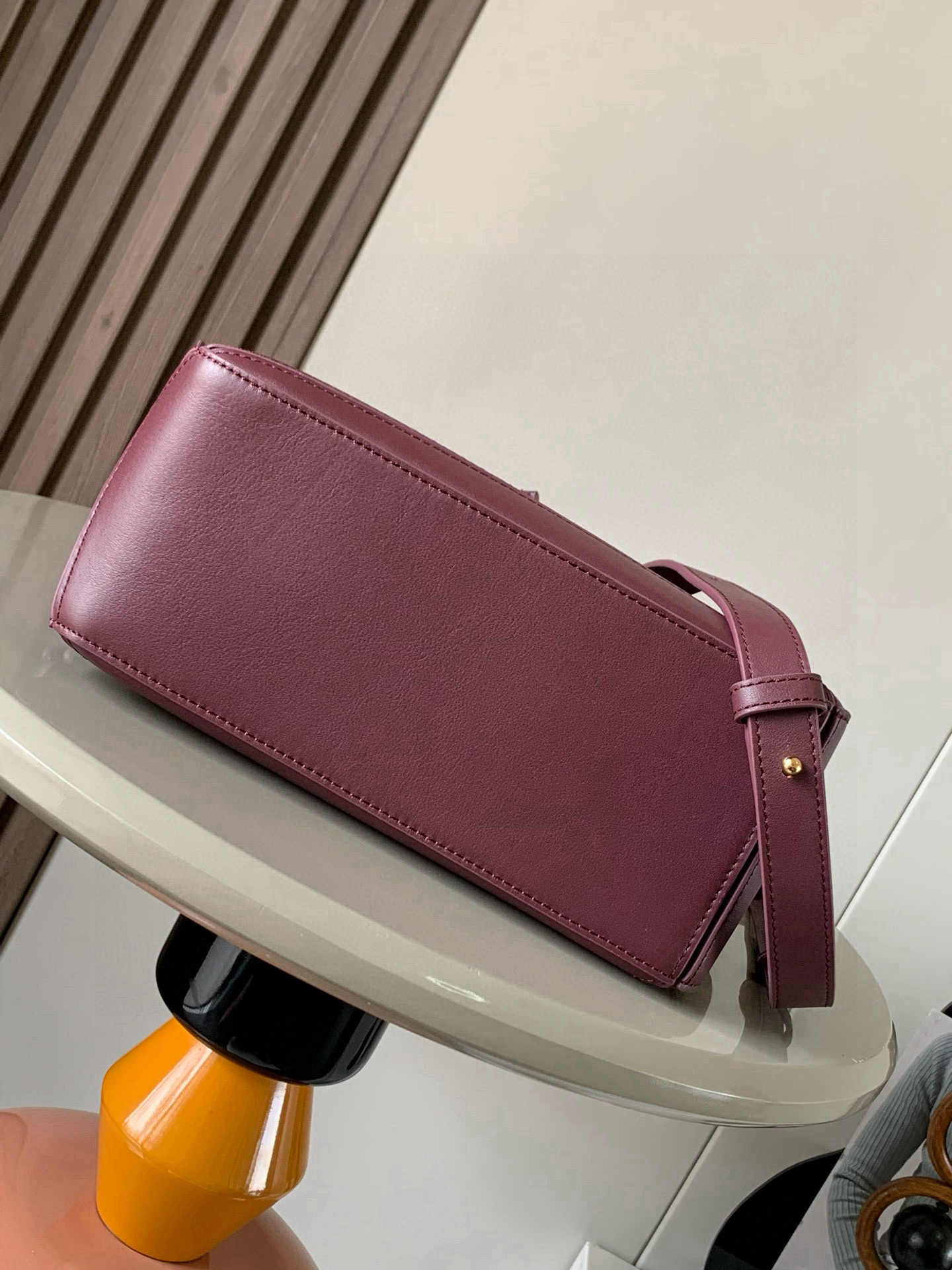 Loewe 新款 小号柔软牛皮革Puzzle
