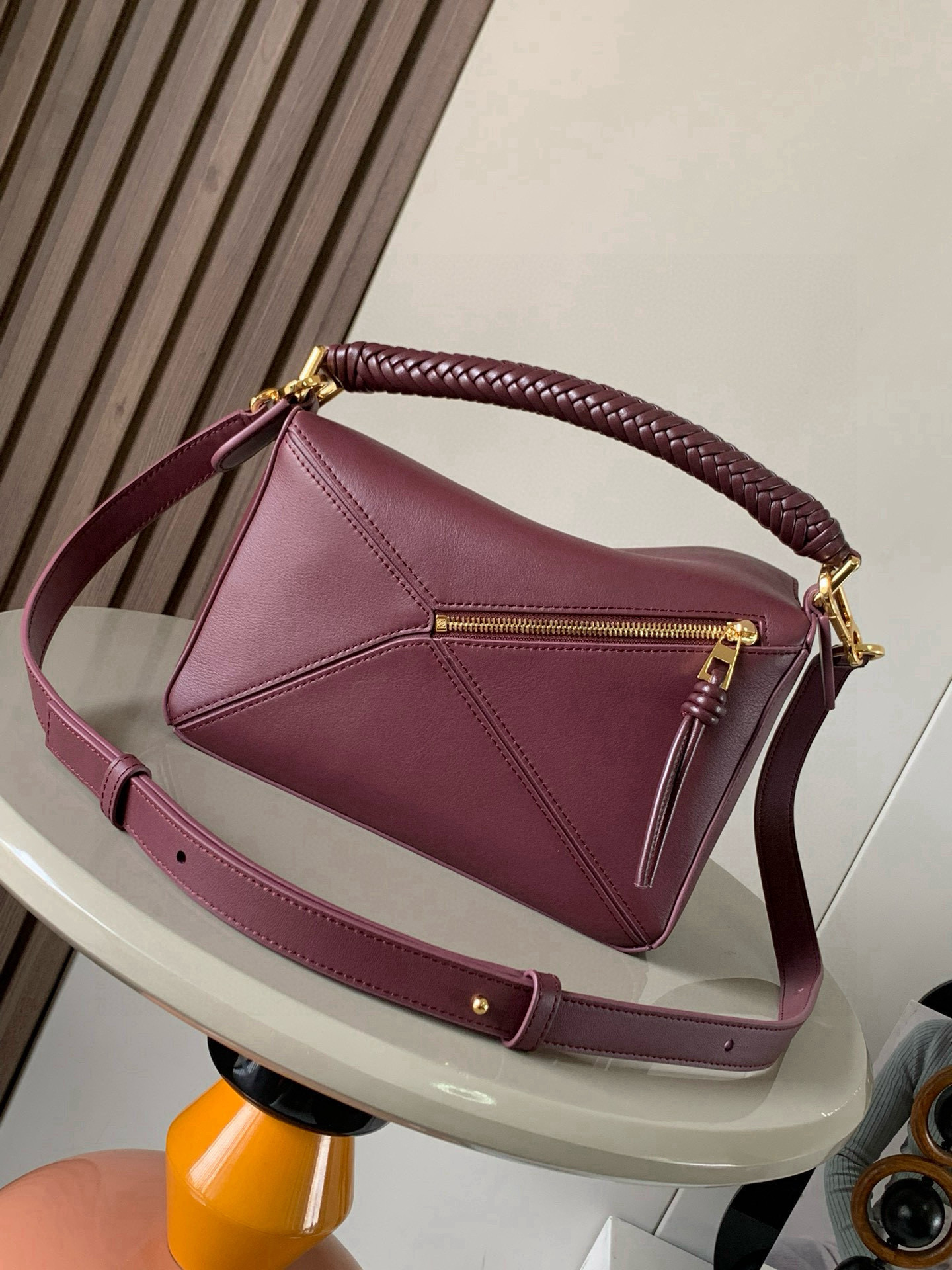 Loewe 新款 小号柔软牛皮革Puzzle