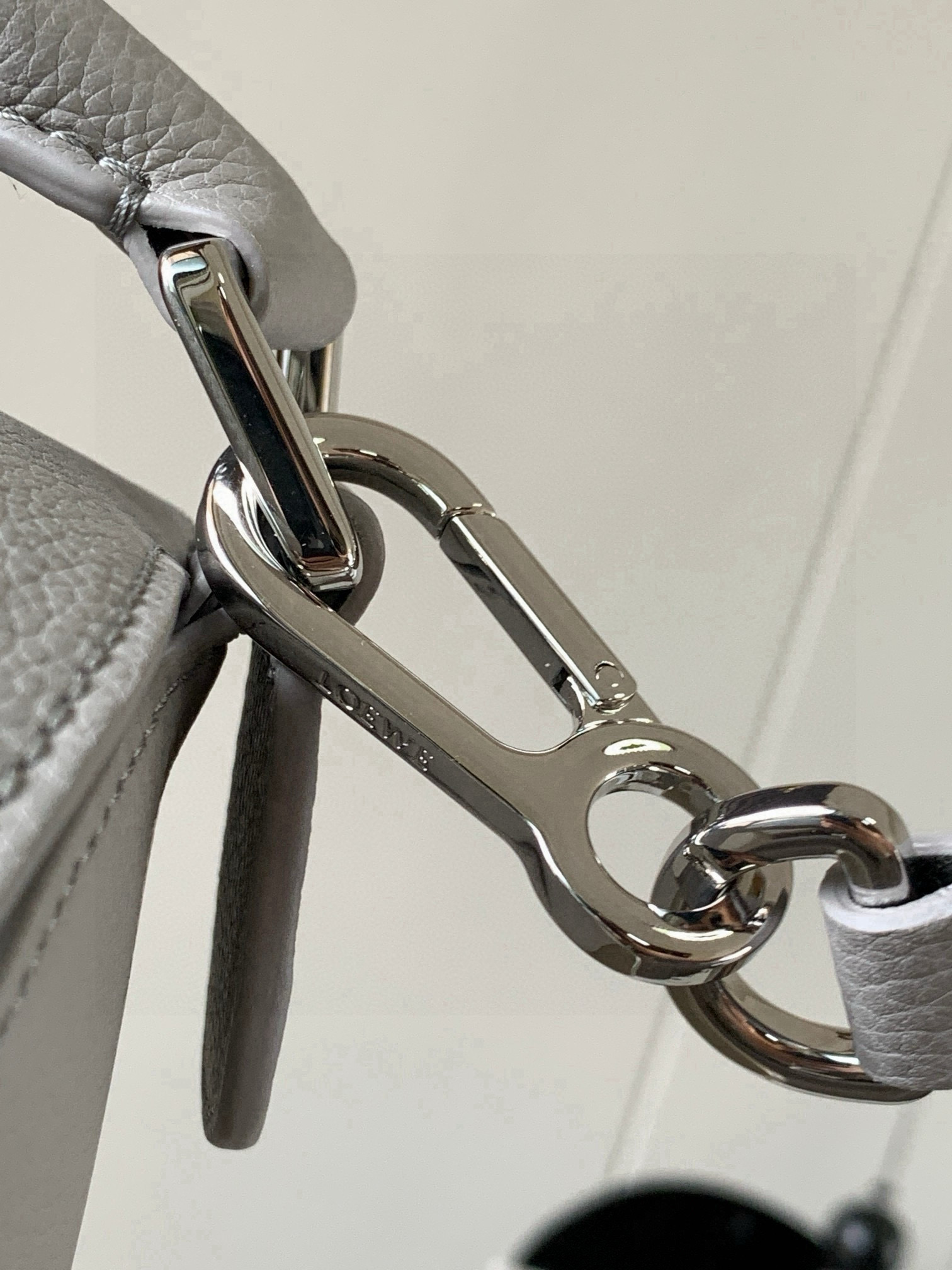 Loewe 新版本几何包小号24cm Puzzle手袋