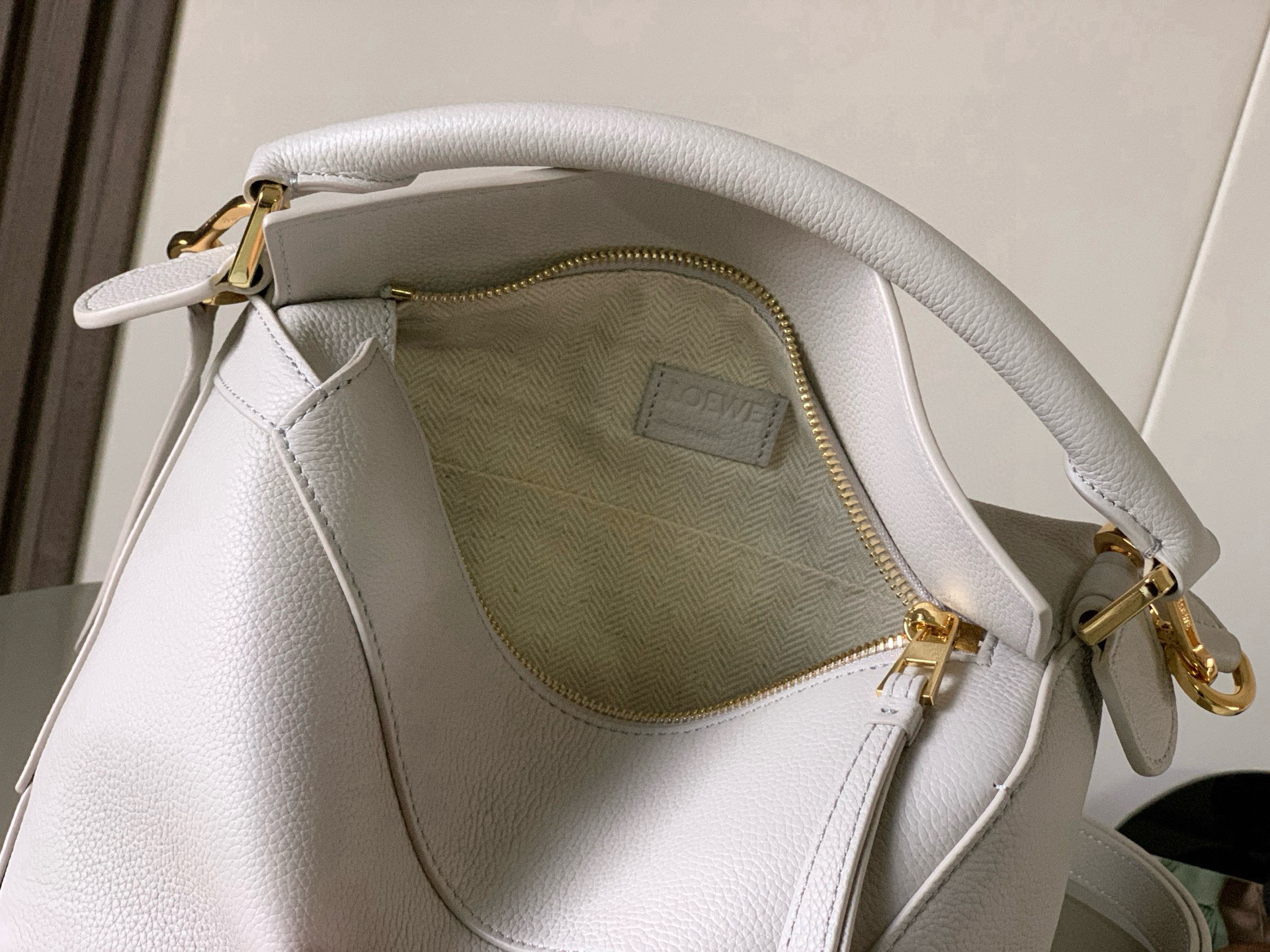 Loewe 新版本几何包小号24cm Puzzle手袋