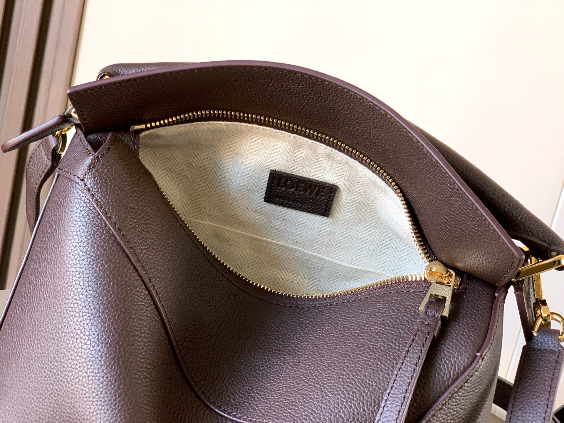 Loewe 新版本几何包小号24cm Puzzle手袋
