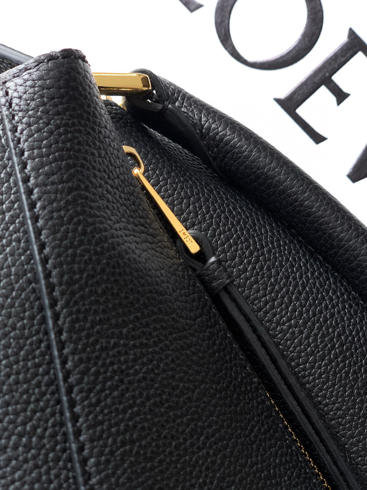 Loewe 新版本几何包小号24cm Puzzle手袋