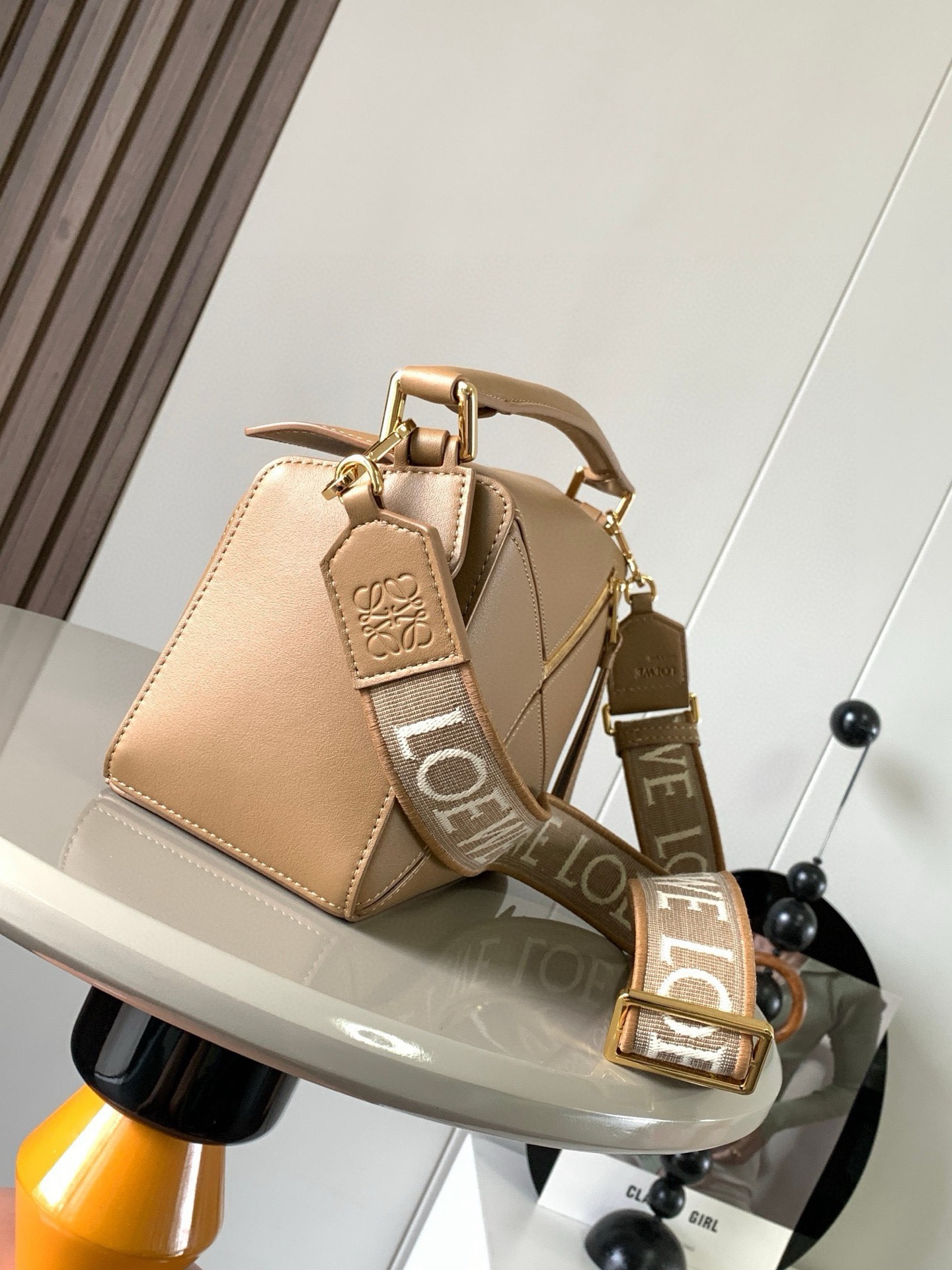 Loewe 几何包24cm Puzzle手袋