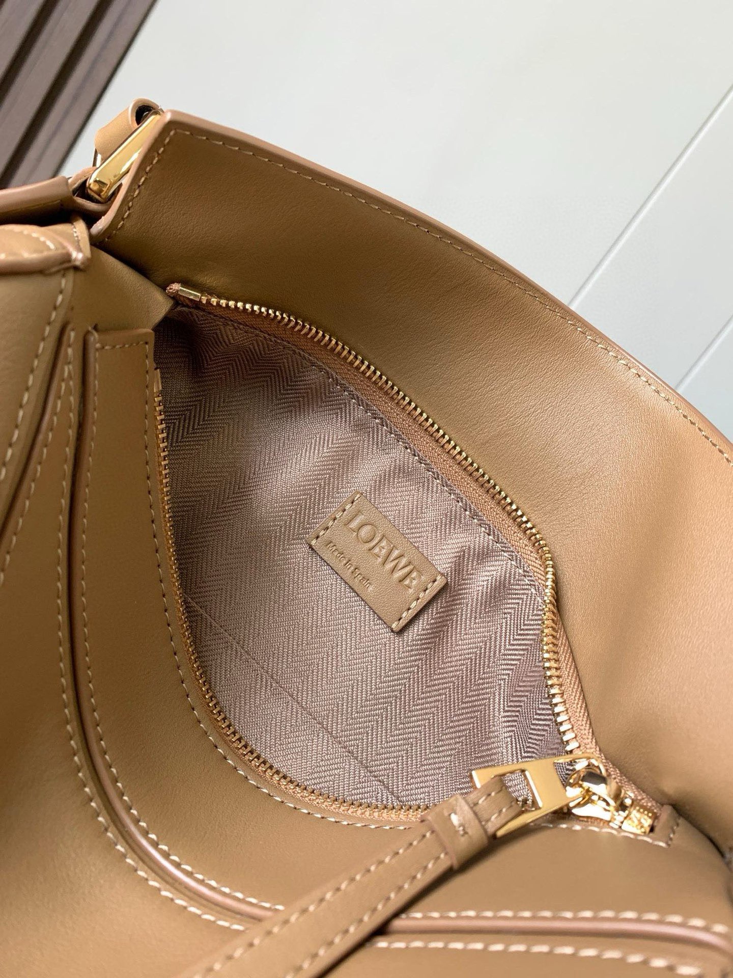 Loewe 几何包24cm Puzzle手袋