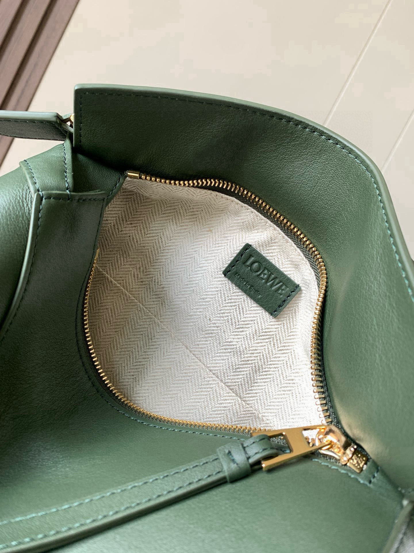 Loewe 新版本几何包小号24CM Puzzle手袋