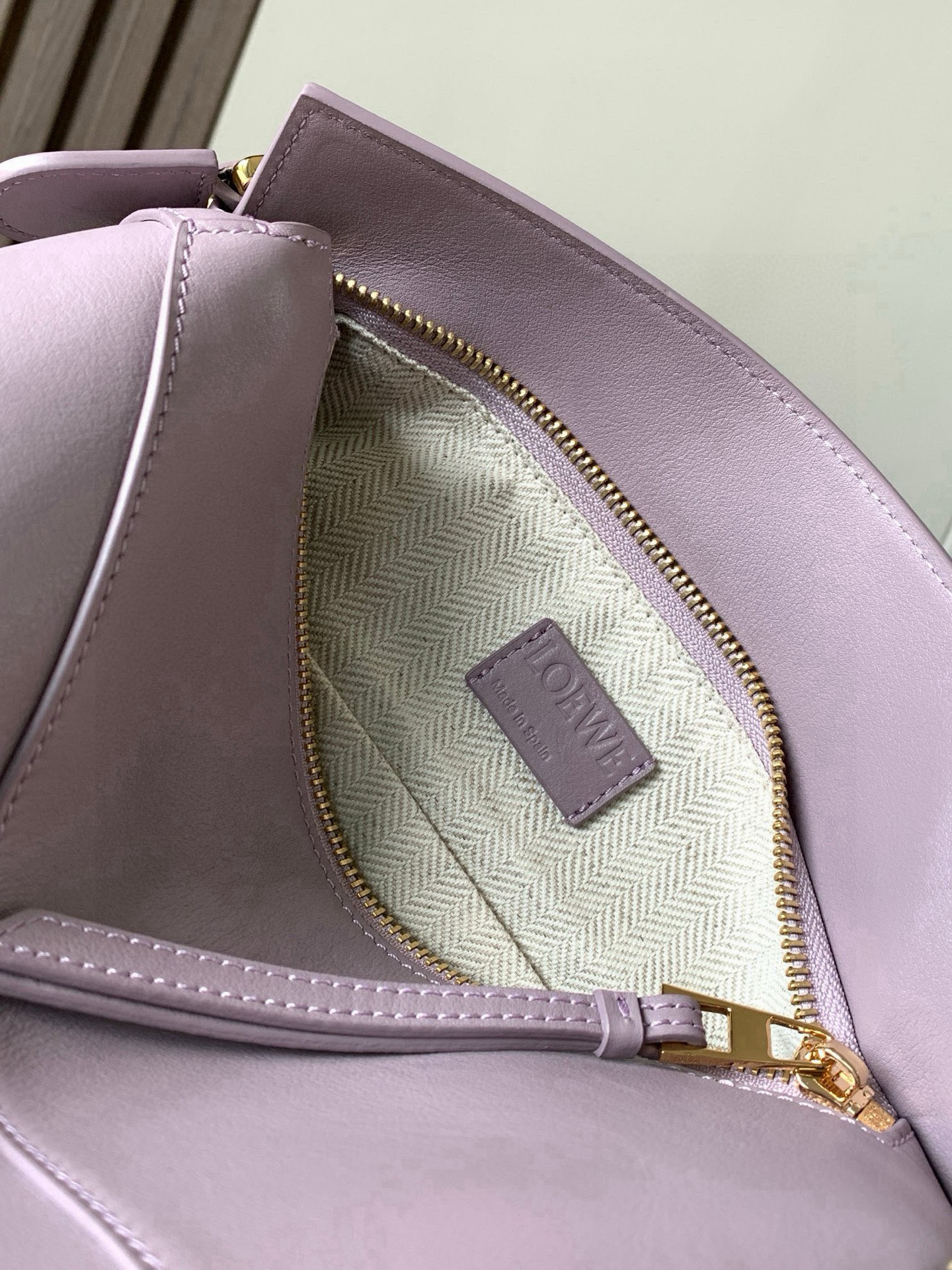 Loewe 新版本几何包小号24CM Puzzle手袋