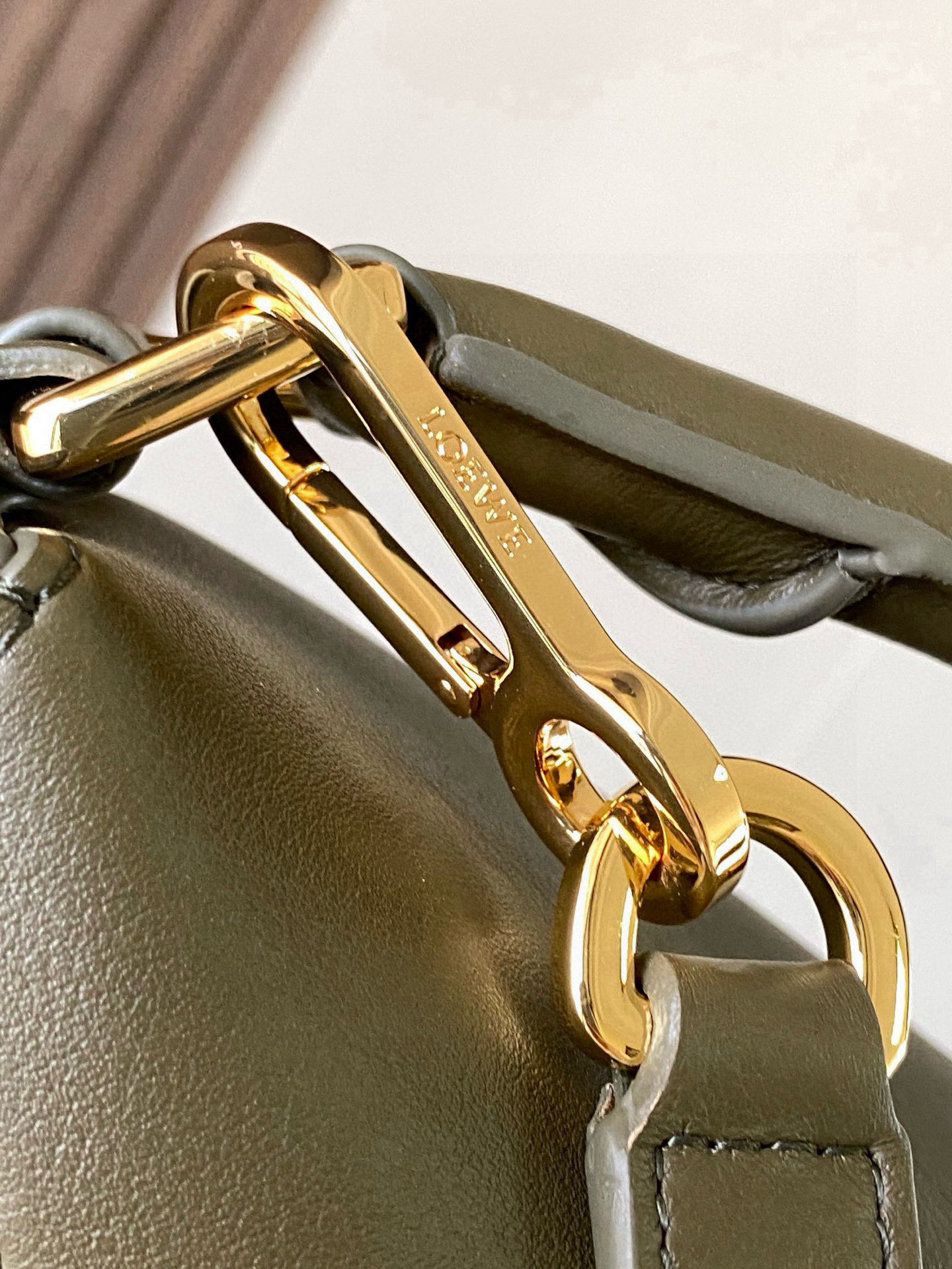 Loewe 新版本几何包小号24CM Puzzle手袋