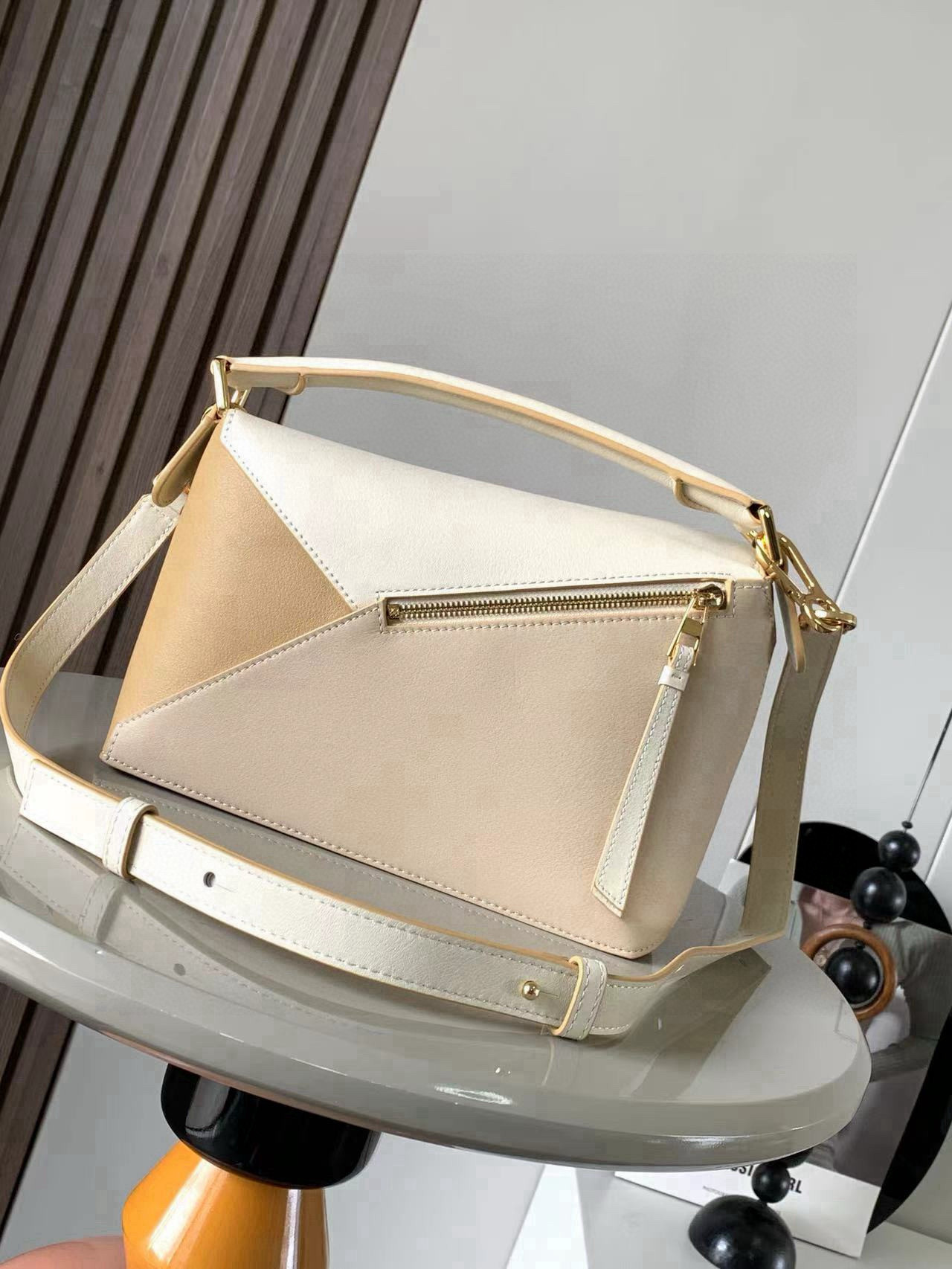 Loewe 新版本几何包小号24CM Puzzle手袋
