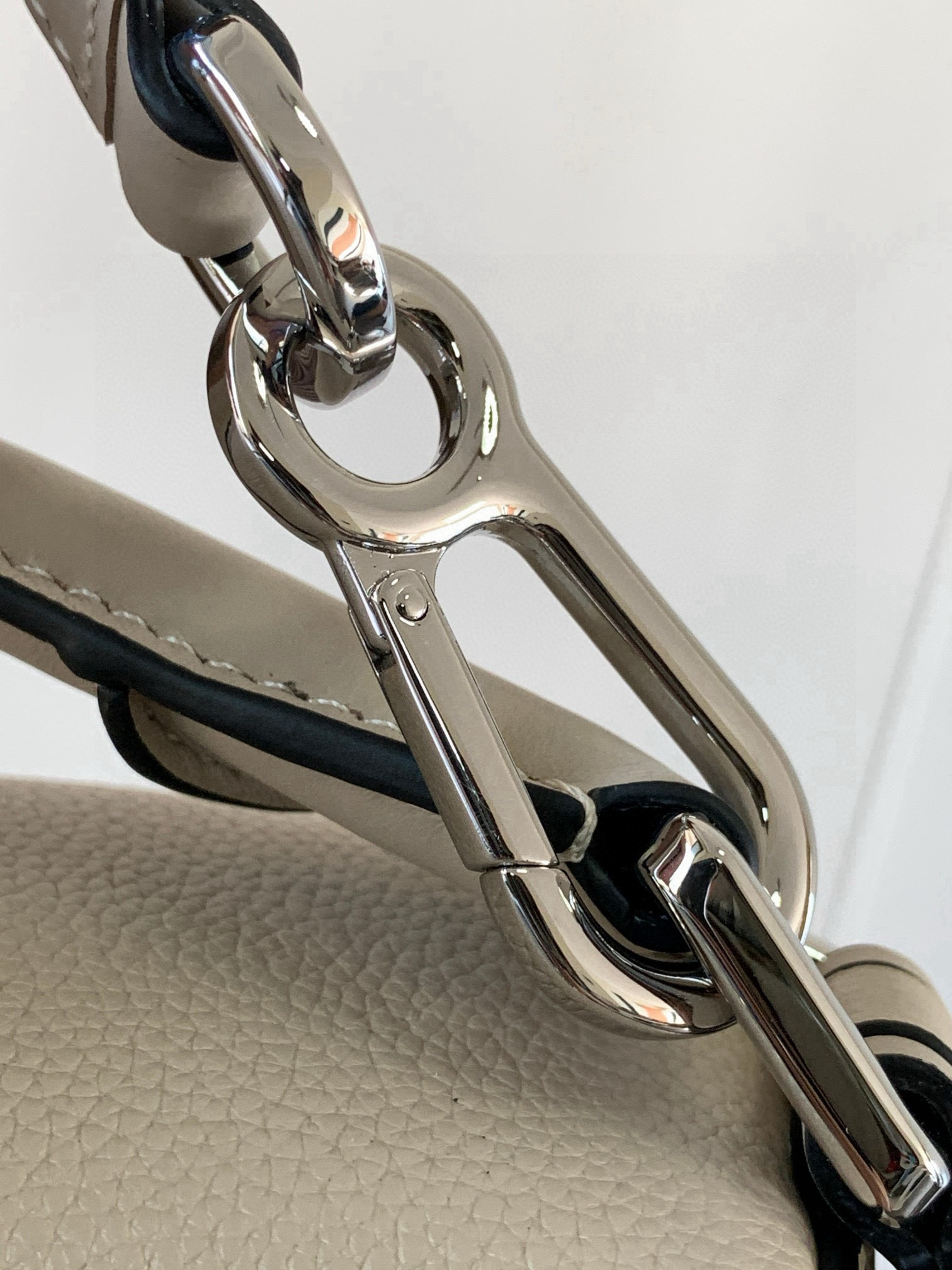Loewe 限时特价几何包24CMPuzzle手袋