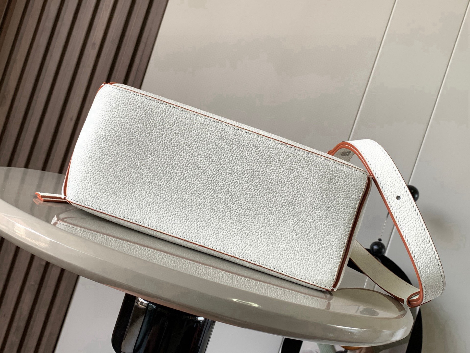 Loewe 限时特价几何包24CMPuzzle手袋
