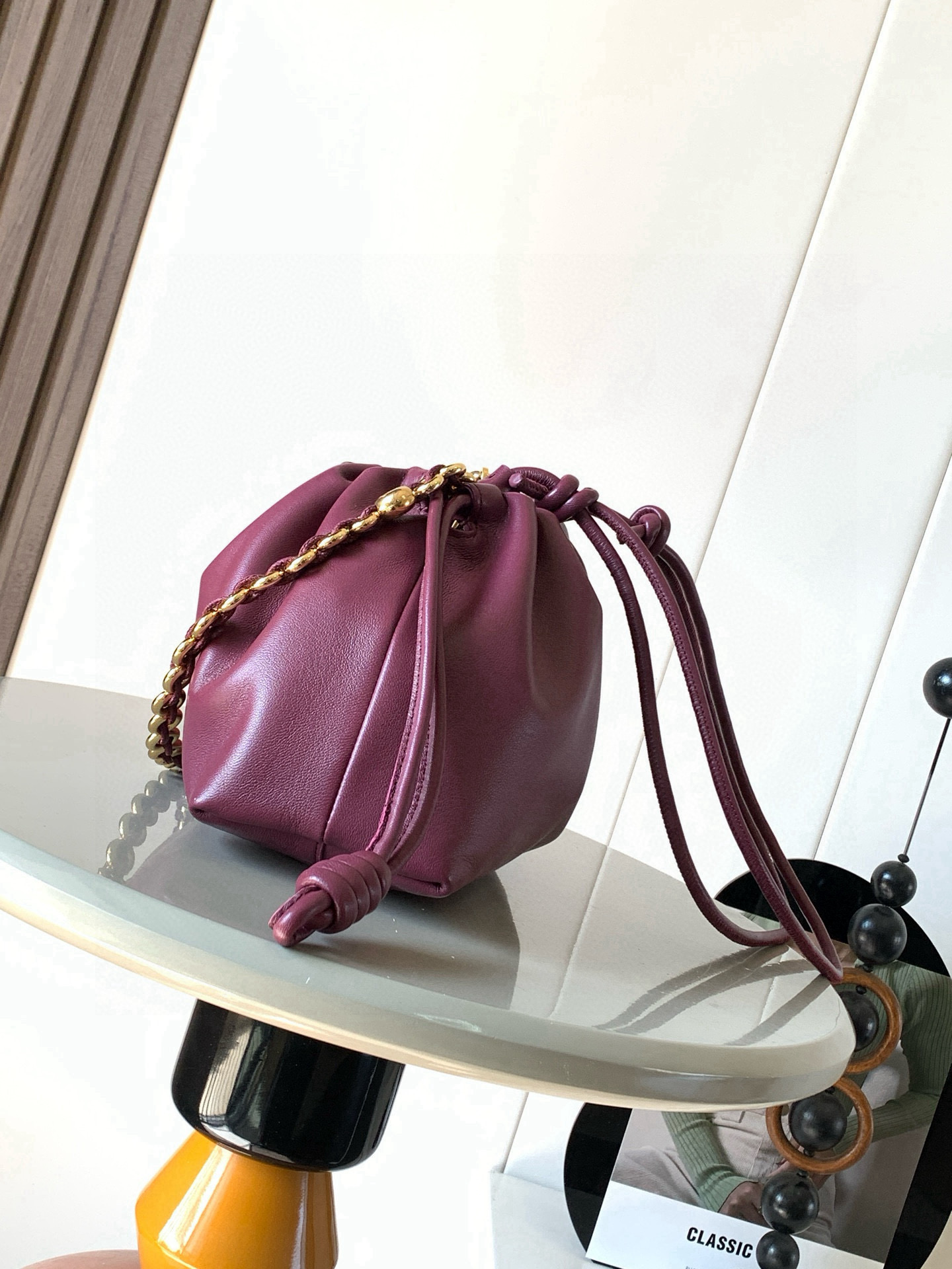 Loewe 柔软纳帕羊皮革 Flamenco