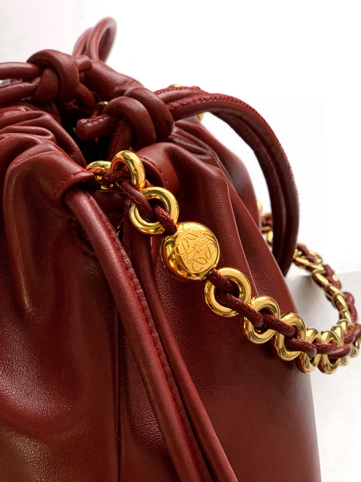 Loewe 柔软纳帕羊皮革 Flamenco