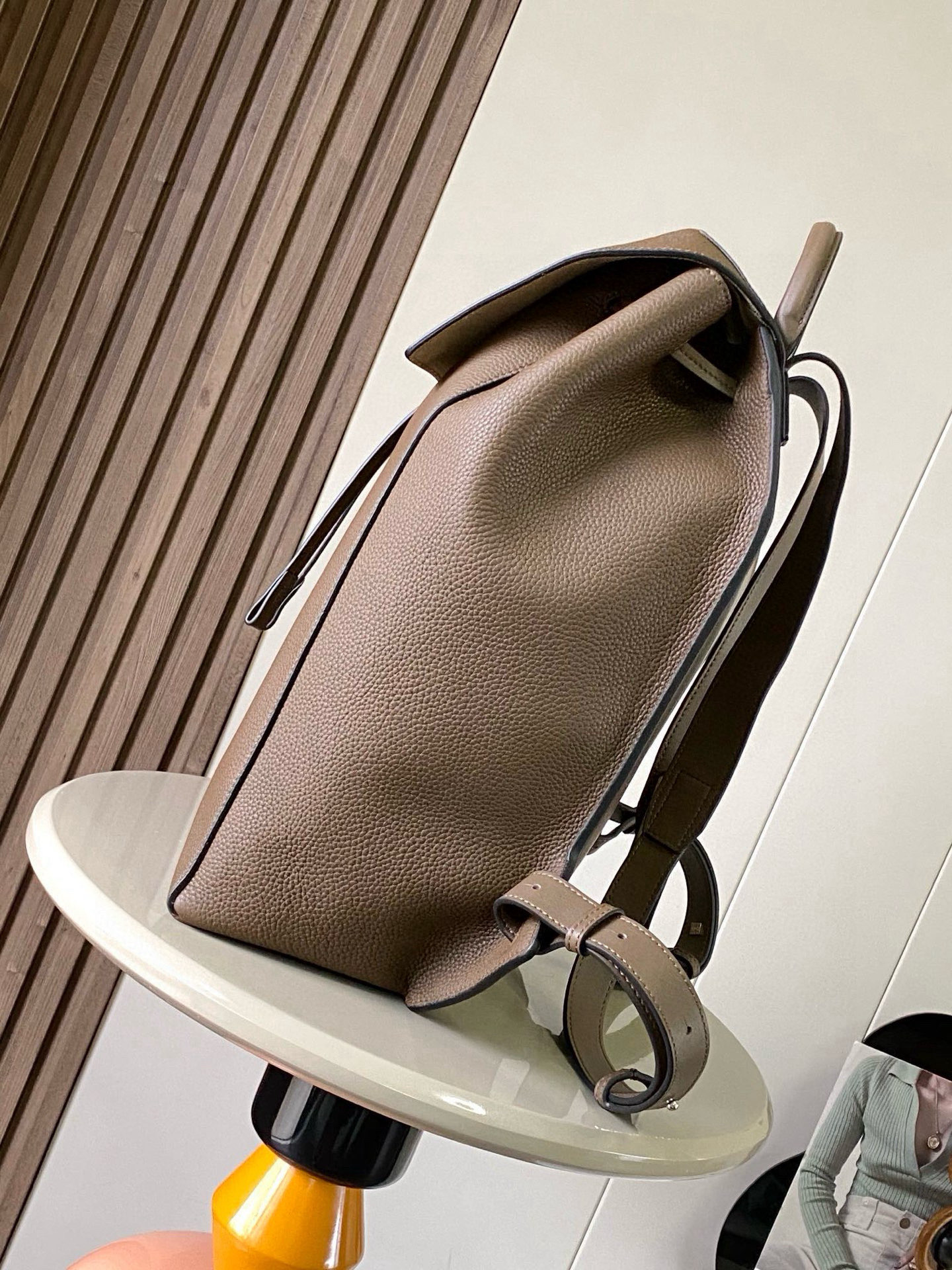 Loewe Taupe everyday