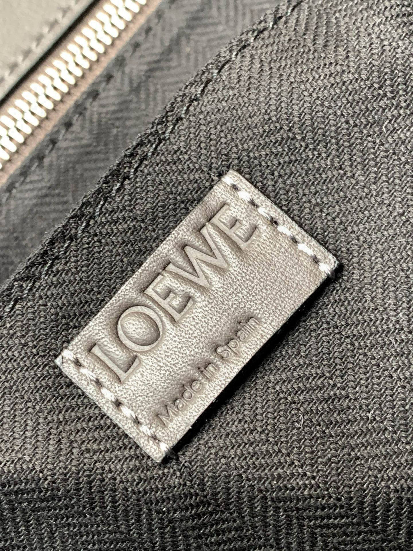 Loewe Classic Tan and Black Leather Standard everyday