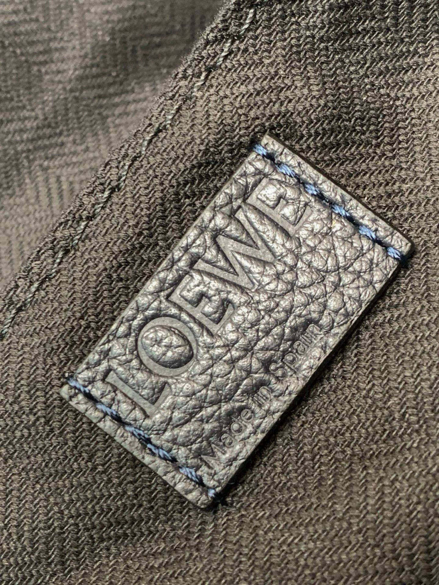 Loewe Puzzle Black and Grey Standard backpack