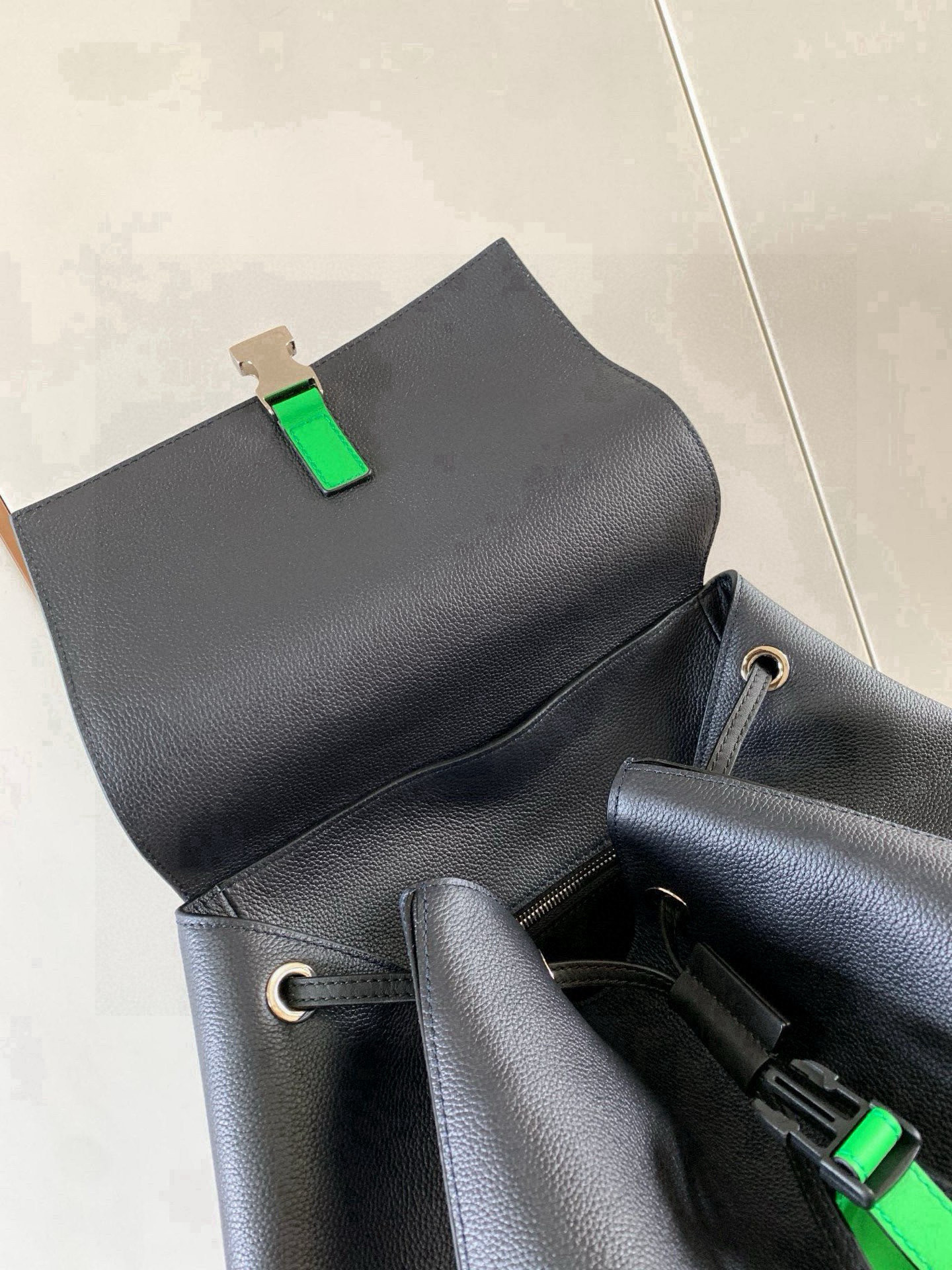 Loewe Puzzle Black and Grey Standard backpack