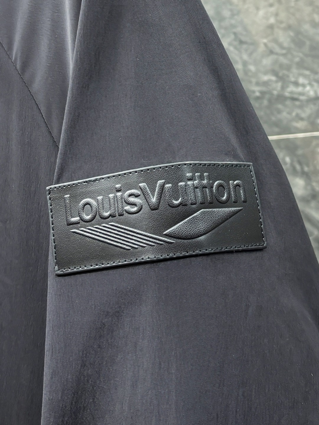 。LV# 25春夏 双面穿 男装高端梭织/风衣 系列外套
高端精品系列,男女同款,贸易公司渠道订单,