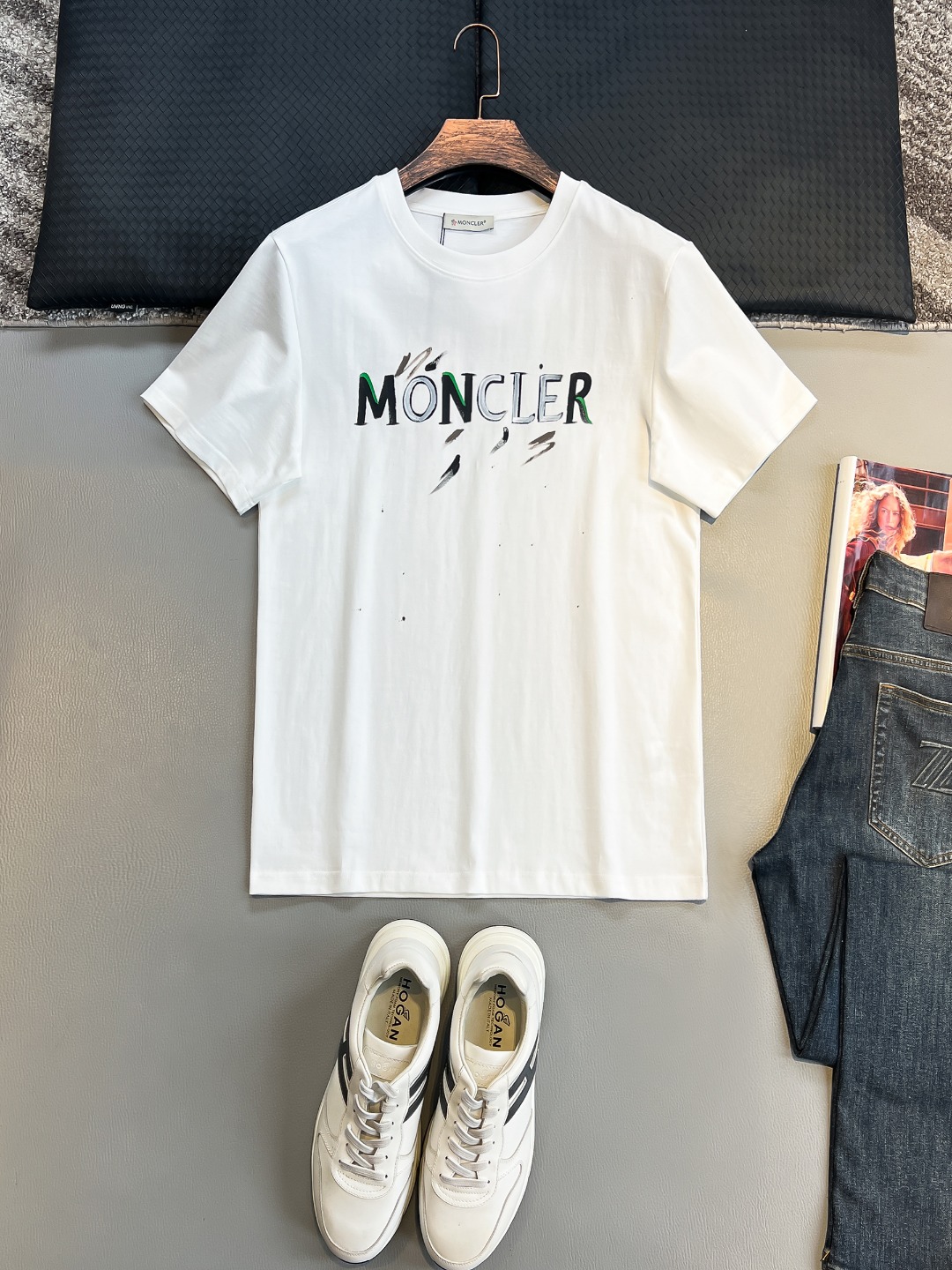 MO#  2025春夏新款首发专柜最新款短袖圆领T恤 高端订制 设...