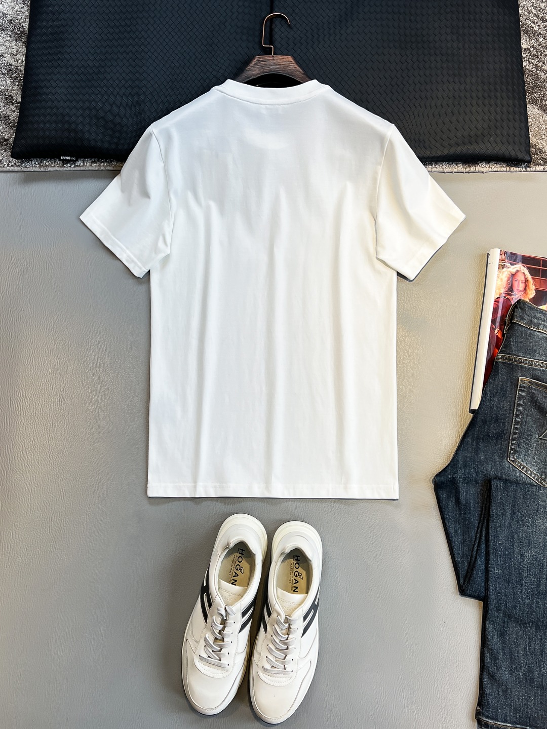 短袖T恤服装,男 2 短袖T恤服装,男 2