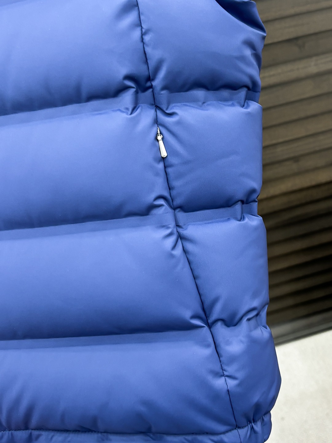 BC 新款羽绒服秀场新品25新款羽绒服，品相非常完美，专柜高科技防水面料，内里90%白鹅绒填充，舒适保暖