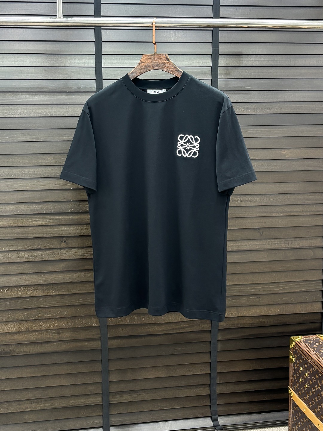 -LOE#  2026 春夏新款首发专柜最新款短袖圆领T恤 高端订制 设计前卫时尚！品牌logo重工艺设