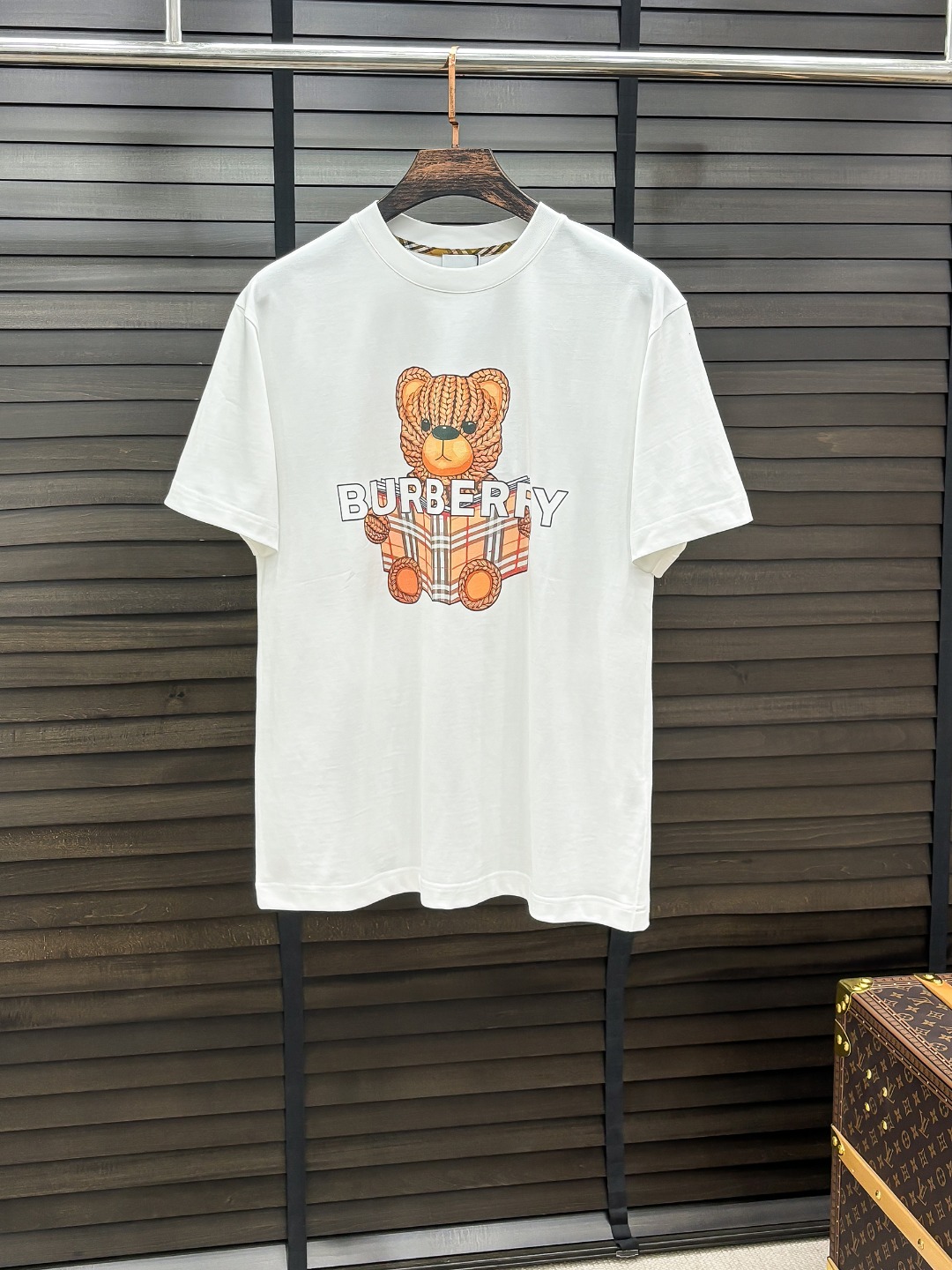 -BU#  2026 春夏新款首发专柜最新款短袖圆领T恤 高端订制 设计前卫时尚！品牌logo重工艺设计