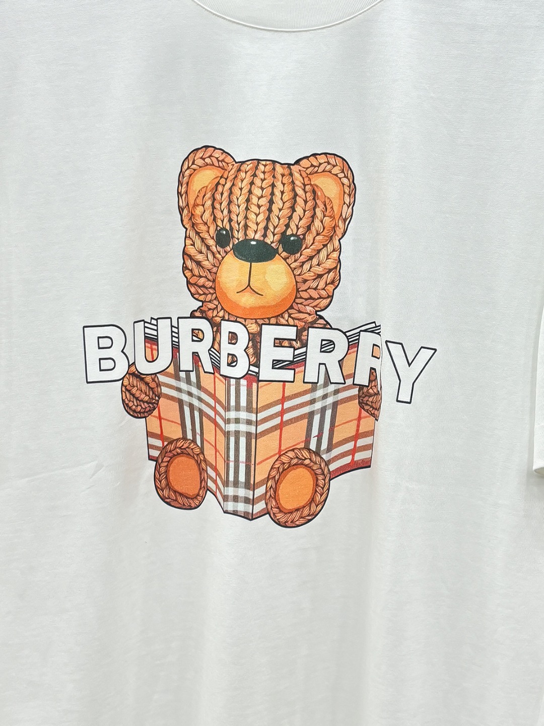 775778