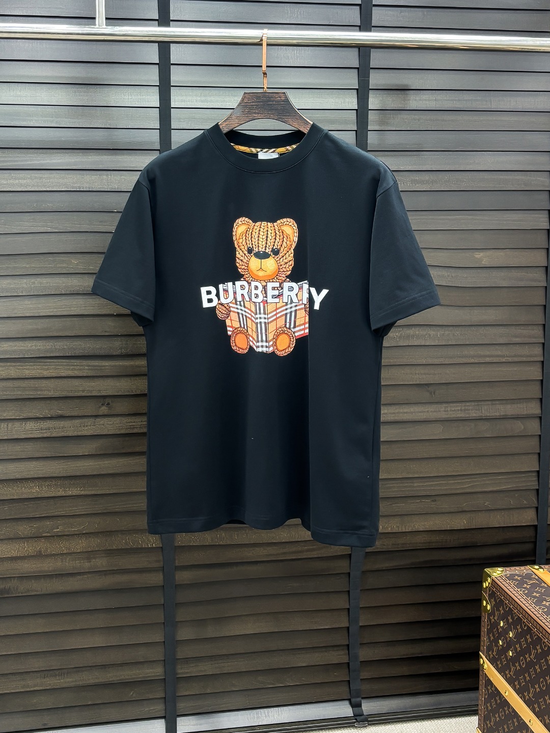 -BU#  2026 春夏新款首发专柜最新款短袖圆领T恤 高端订制 设计前卫时尚！品牌logo重工艺设计