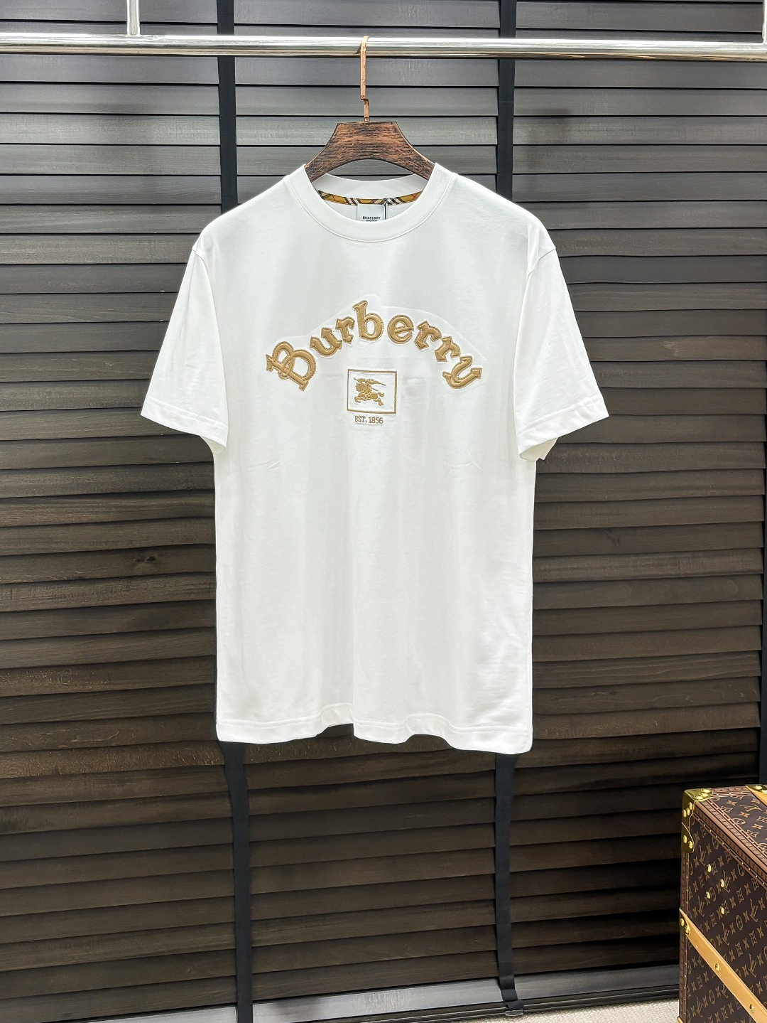-BU#  2026 春夏新款首发专柜最新款短袖圆领T恤 高端订制 设计前卫时尚！品牌logo重工艺设计