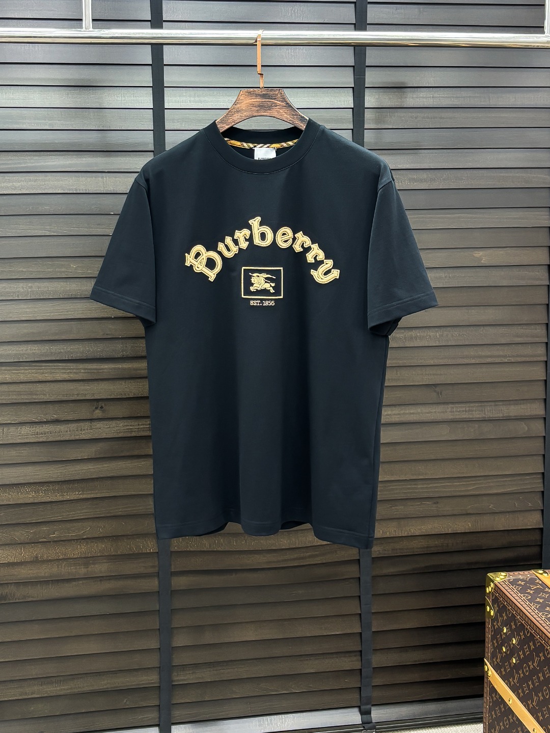 -BU#  2026 春夏新款首发专柜最新款短袖圆领T恤 高端订制 设计前卫时尚！品牌logo重工艺设计