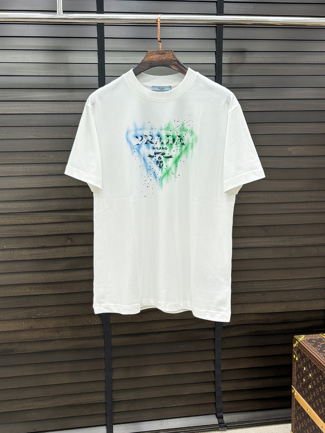 -PRD#  2026 春夏新款首发专柜最新款短袖圆领T恤 高端订制 设计前卫时尚！品牌logo重工艺设