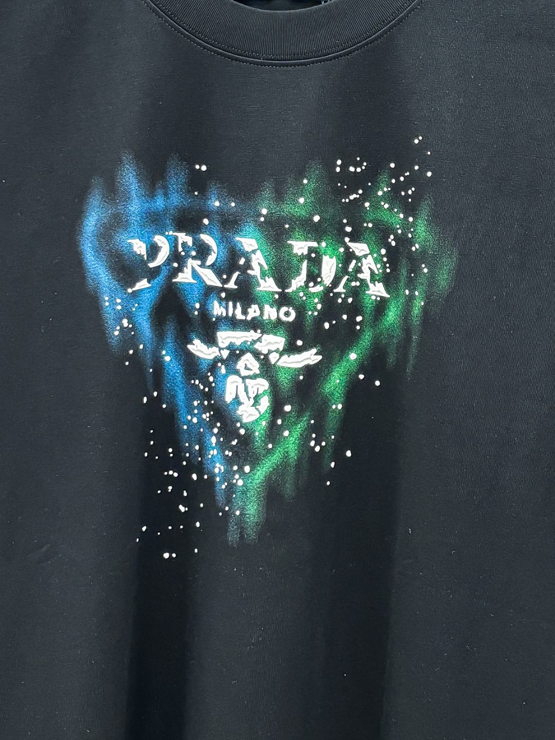 -PRD#  2026 春夏新款首发专柜最新款短袖圆领T恤 高端订制 设计前卫时尚！品牌logo重工艺设