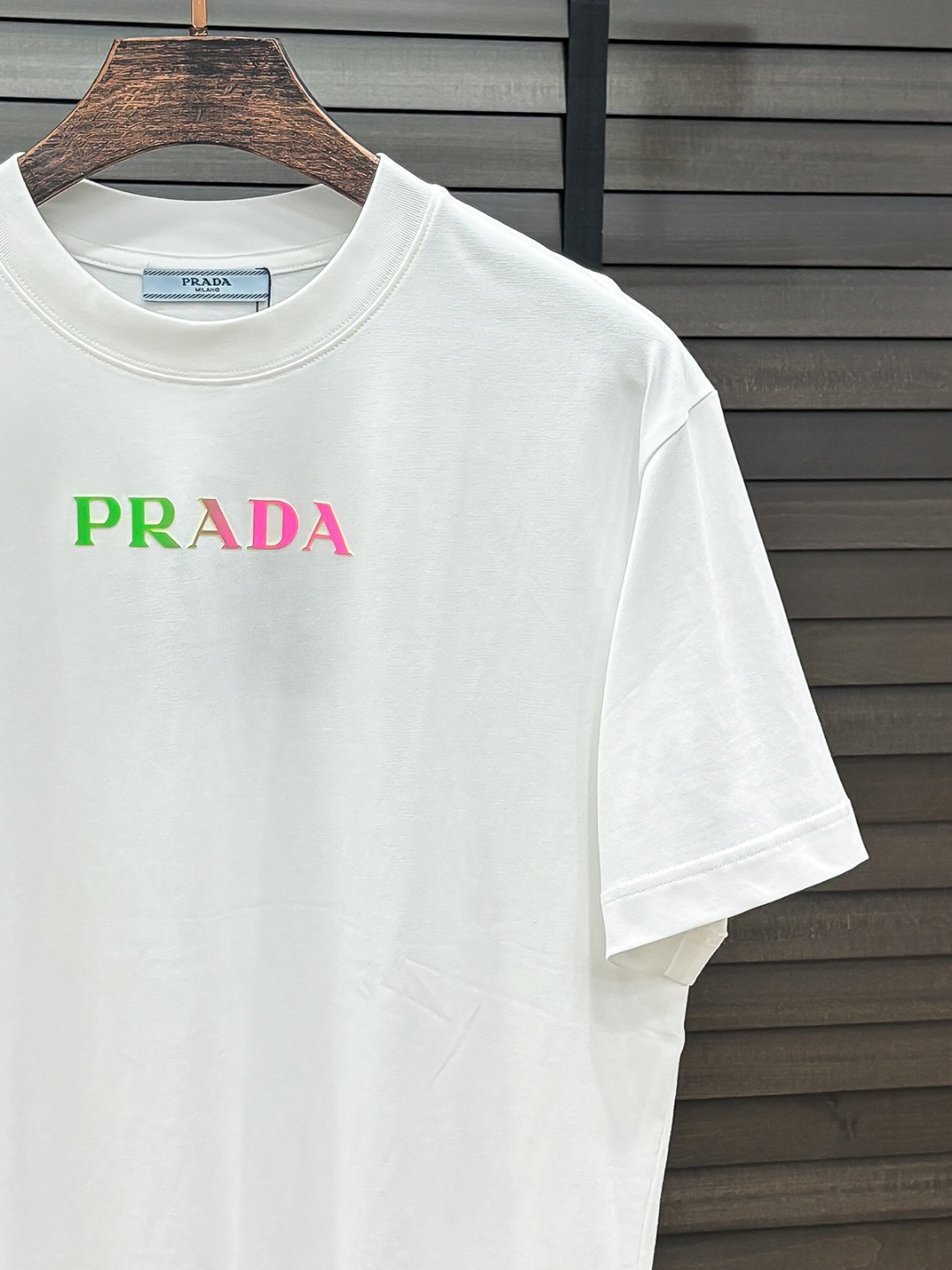 -PRD#  2026 春夏新款首发专柜最新款短袖圆领T恤 高端订制 设计前卫时尚！品牌logo重工艺设
