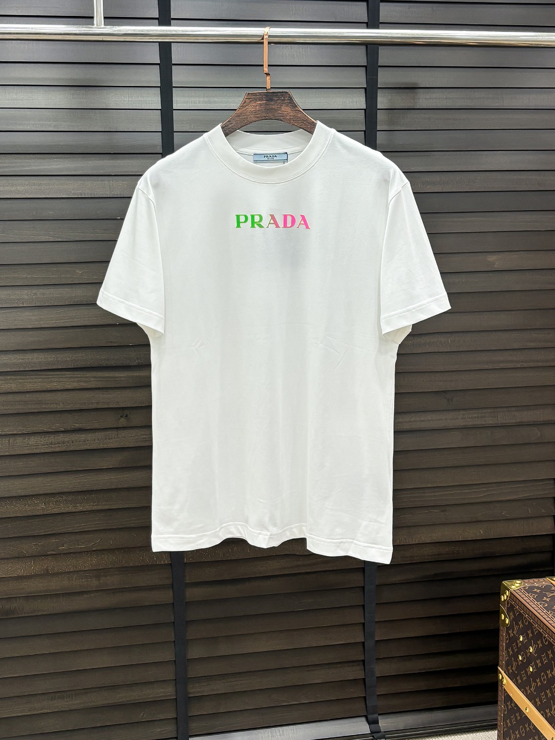 -PRD#  2026 春夏新款首发专柜最新款短袖圆领T恤 高端订制 设计前卫时尚！品牌logo重工艺设