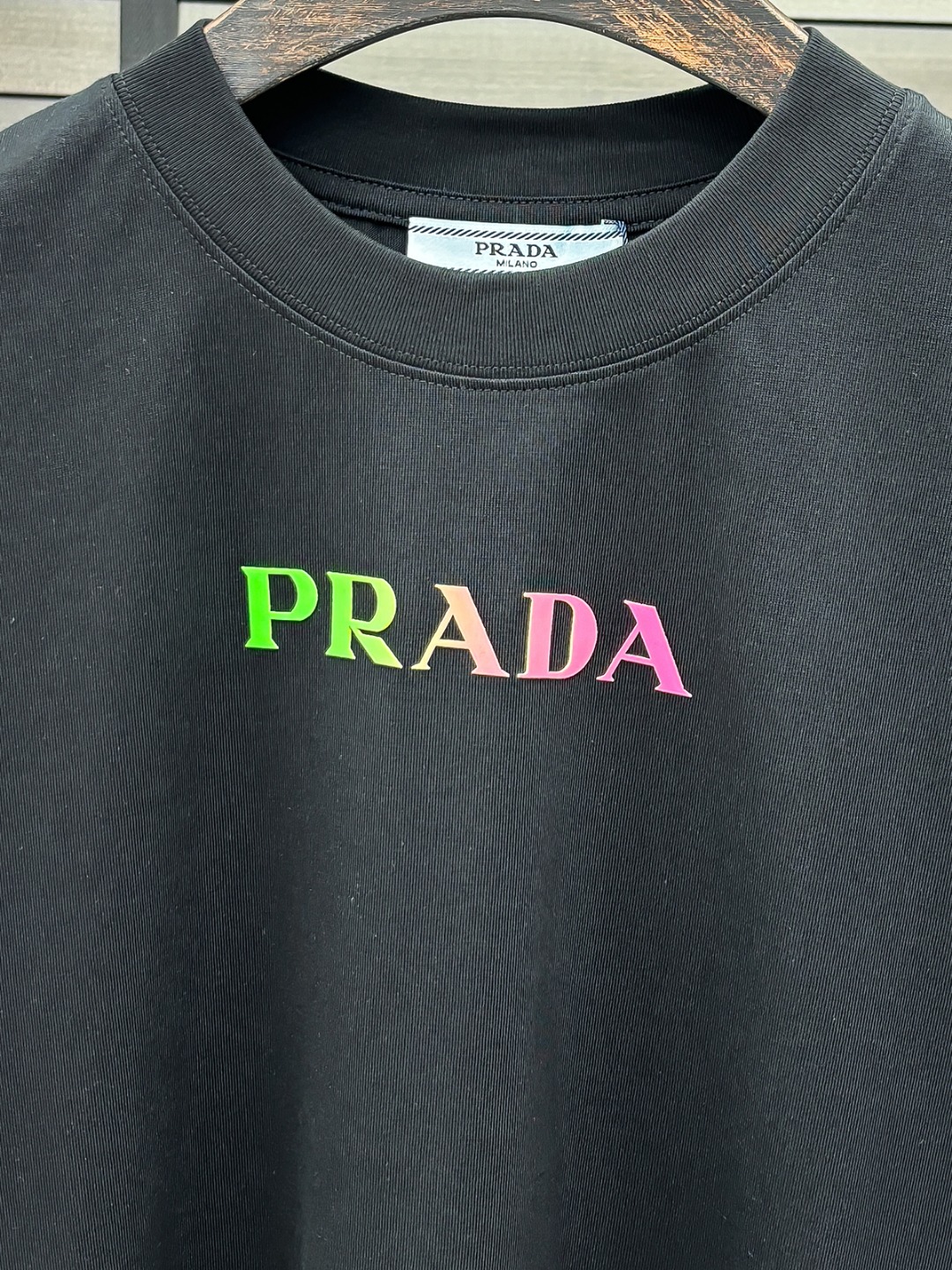 -PRD#  2026 春夏新款首发专柜最新款短袖圆领T恤 高端订制 设计前卫时尚！品牌logo重工艺设