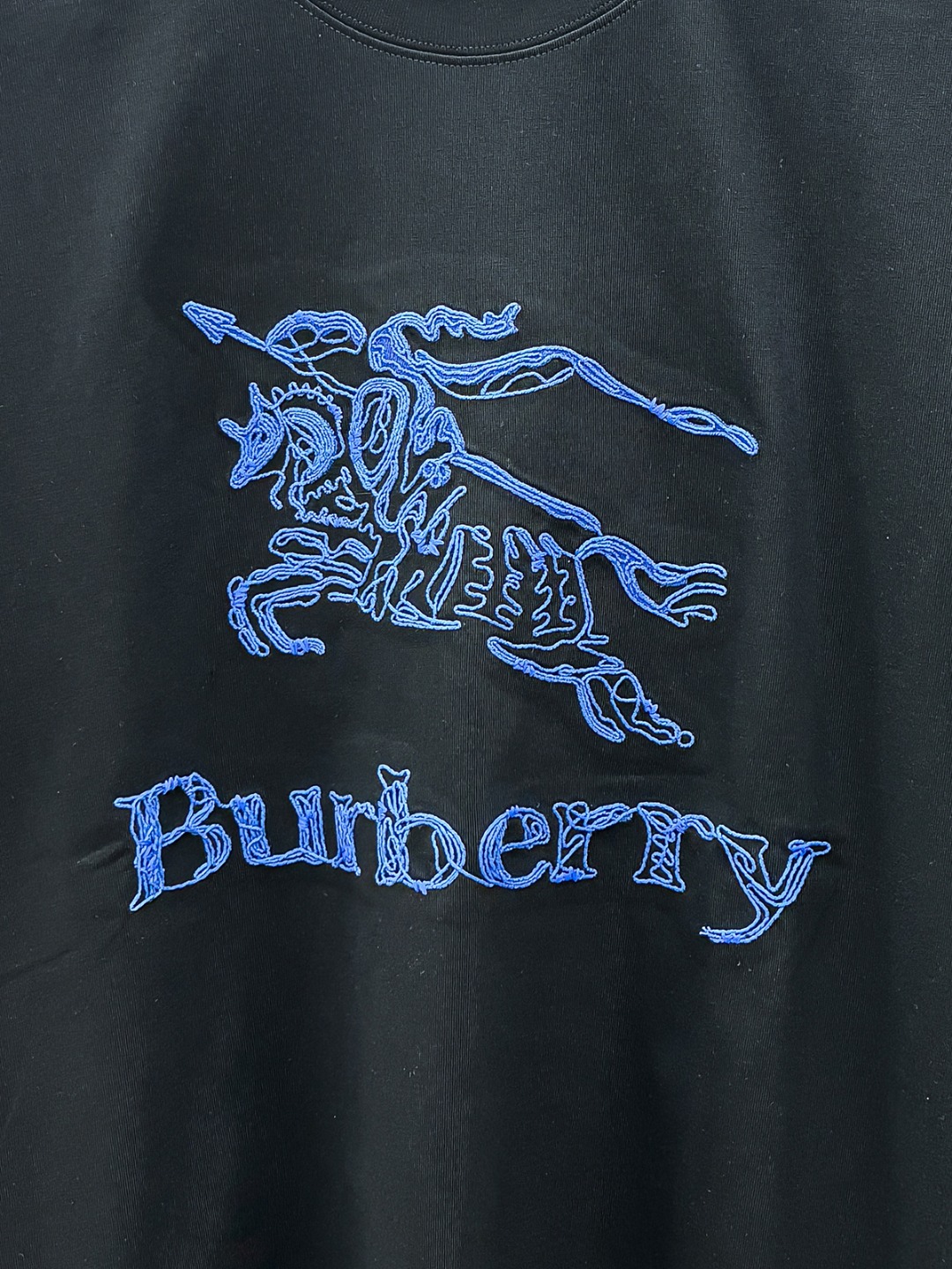 -BU#  2026 春夏新款首发专柜最新款短袖圆领T恤 高端订制 设计前卫时尚！品牌logo重工艺设计