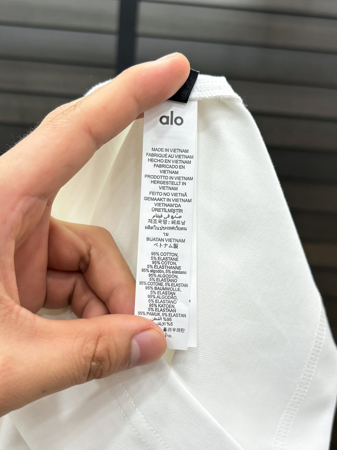 -ALO#  2026 春夏新款首发专柜最新款短袖圆领T恤 高端订制 设计前卫时尚！品牌logo重工艺设