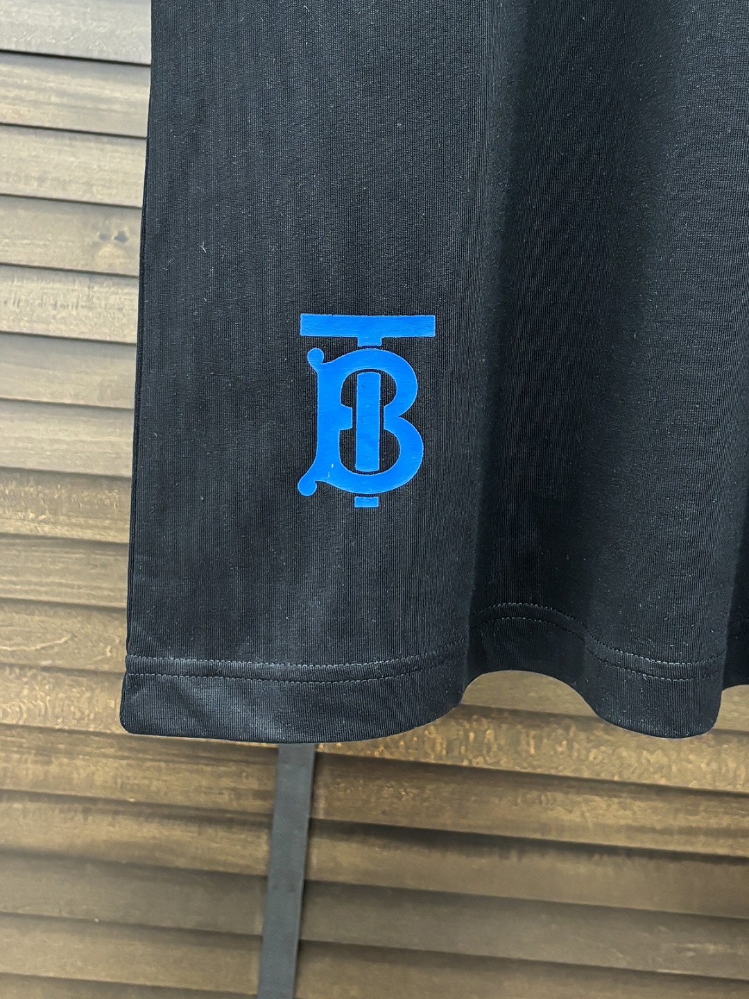 -BUR#  2026 春夏新款首发专柜最新款短袖圆领T恤 高端订制 设计前卫时尚！品牌logo重工艺设