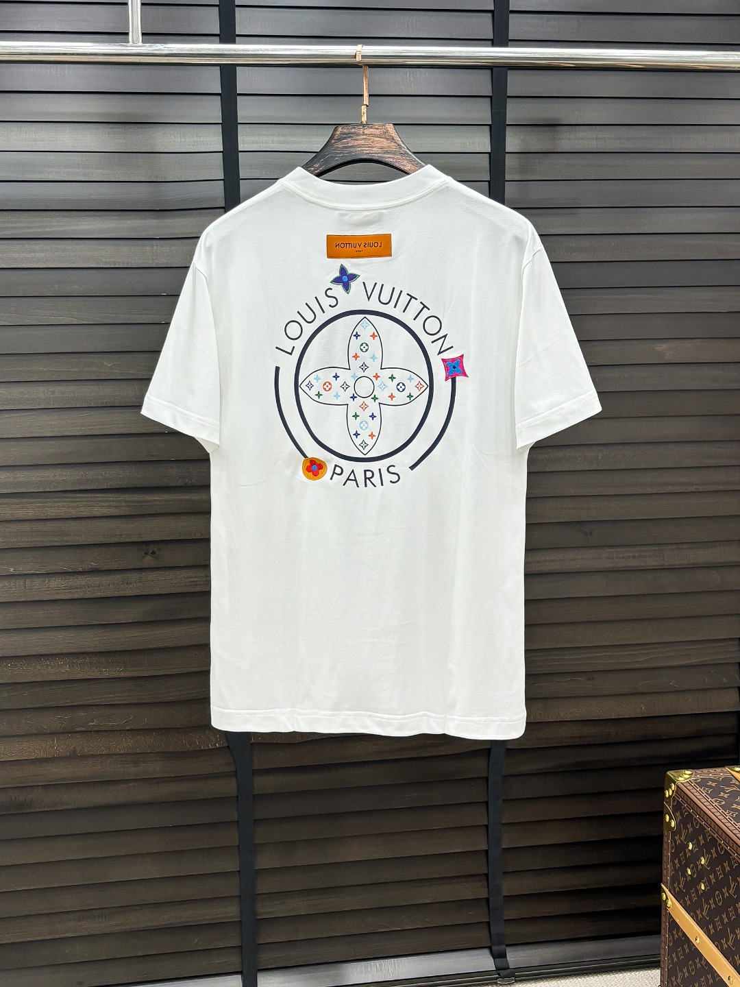 -驴家#  2026 春夏新款首发专柜最新款短袖圆领T恤 高端订制 设计前卫时尚！品牌logo重工艺设计