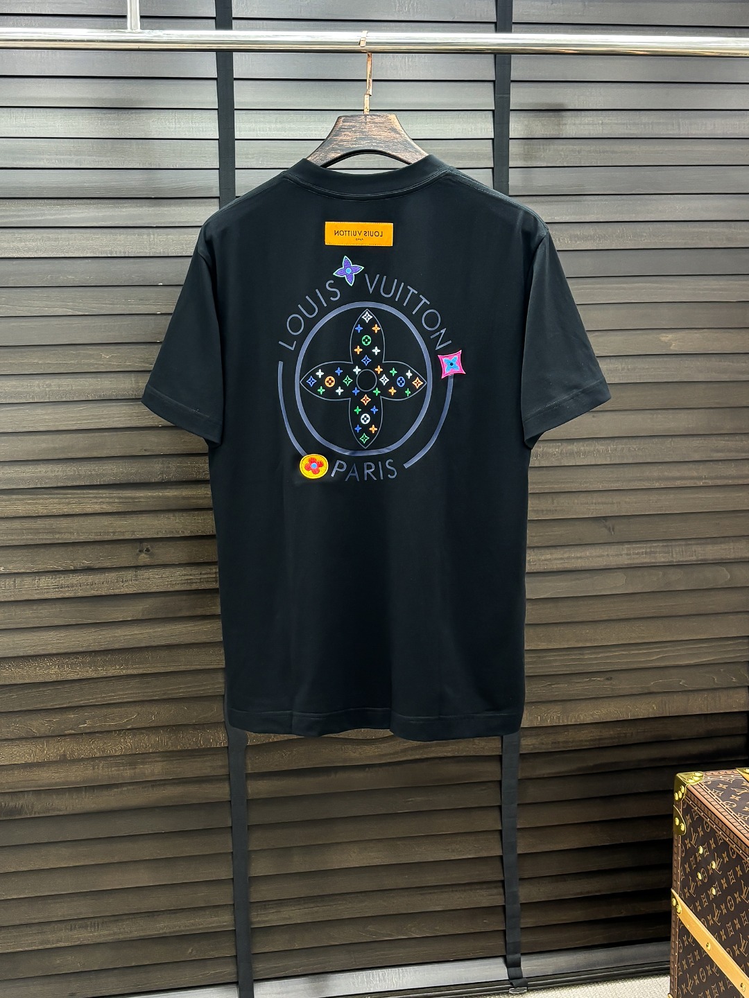 -驴家#  2026 春夏新款首发专柜最新款短袖圆领T恤 高端订制 设计前卫时尚！品牌logo重工艺设计