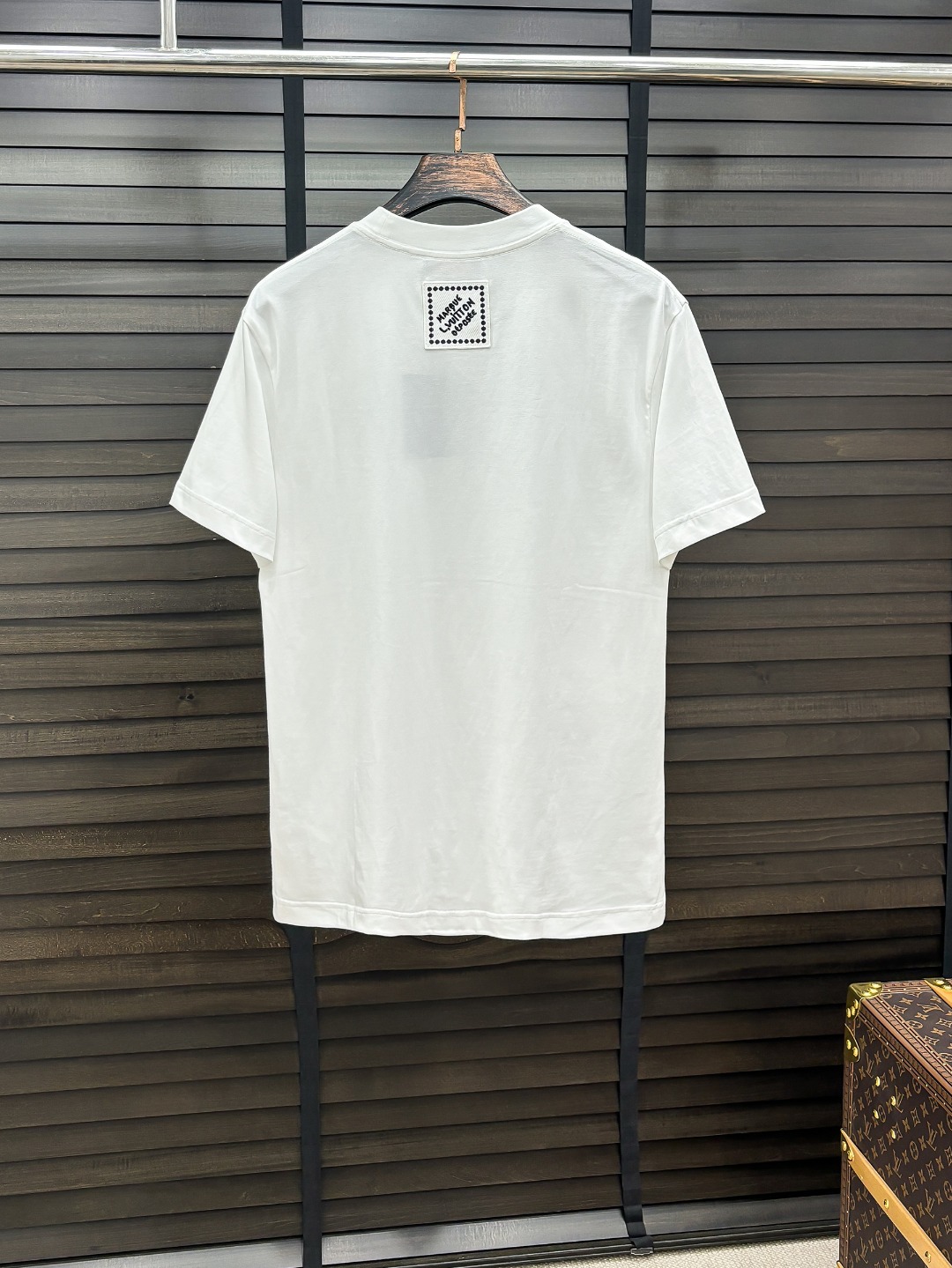 -驴家#  2026 春夏新款首发专柜最新款短袖圆领T恤 高端订制 设计前卫时尚！品牌logo重工艺设计