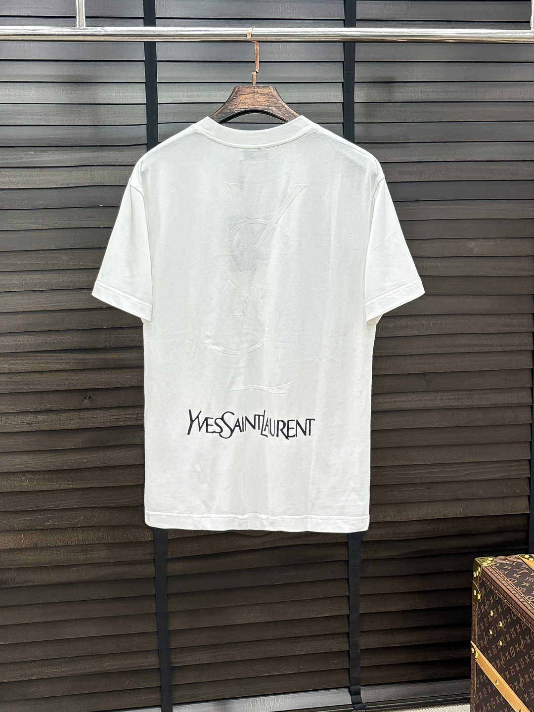 -YSL#  2026 春夏新款首发专柜最新款短袖圆领T恤 高端订制 设计前卫时尚！品牌logo重工艺设
