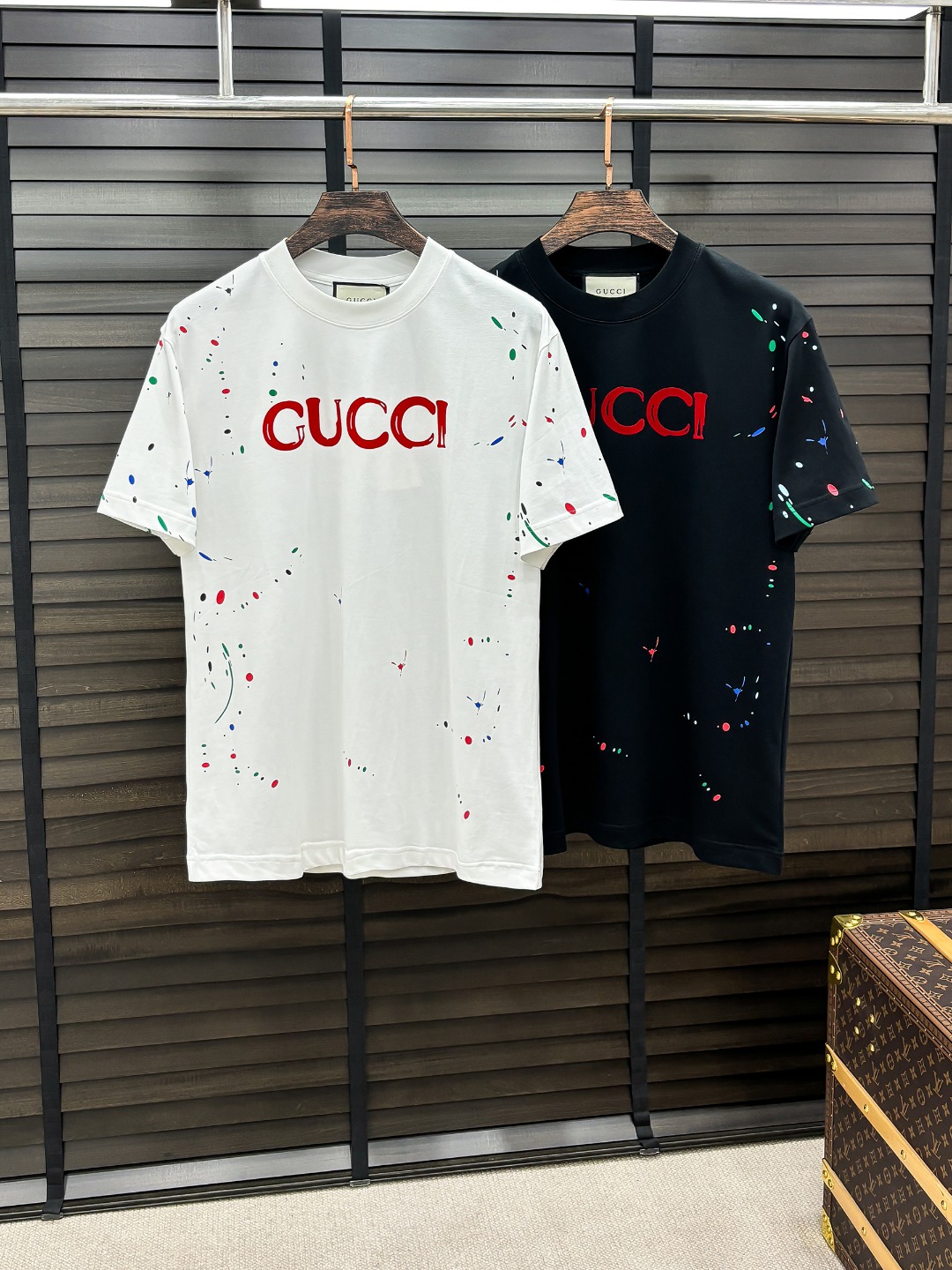 -GU#  2026 春夏新款首发专柜最新款短袖圆领T恤 高端订制 设计前卫时尚！品牌logo重工艺设计