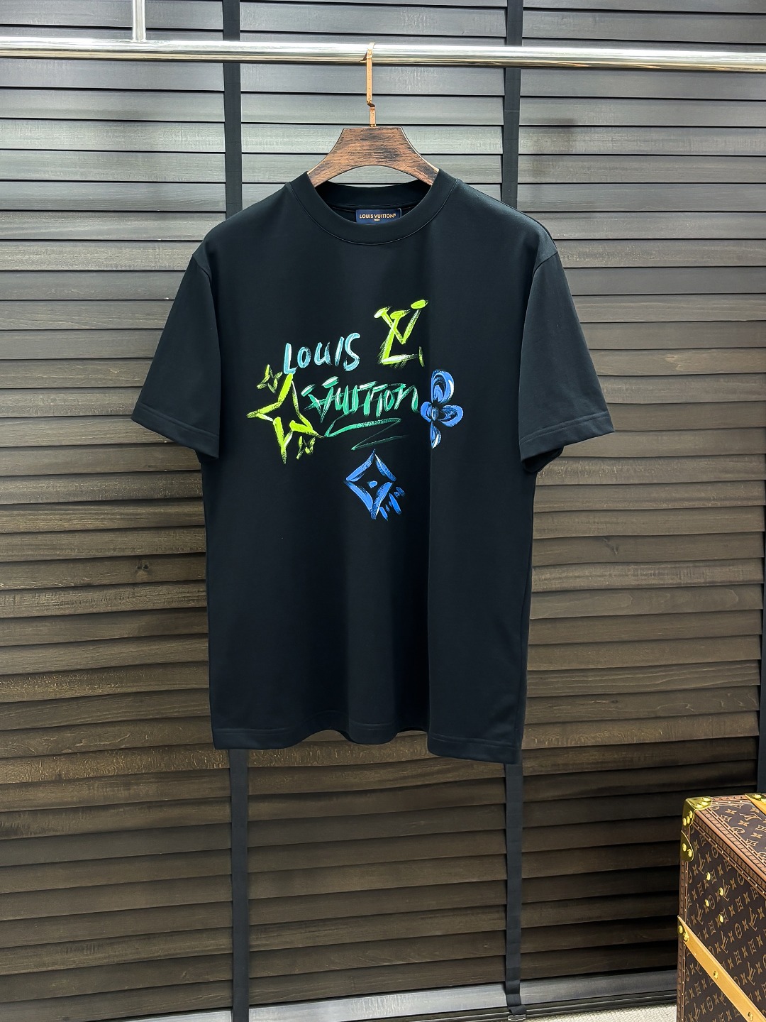 -驴家#  2026 春夏新款首发专柜最新款短袖圆领T恤 高端订制 设计前卫时尚！品牌logo重工艺设计