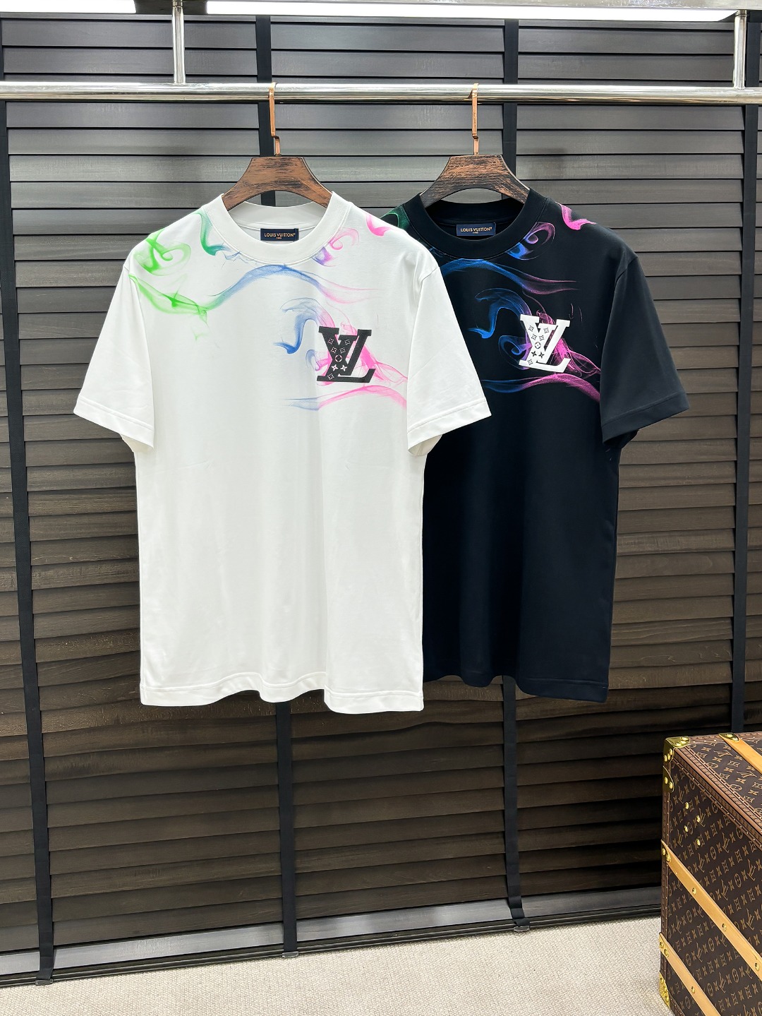 -驴家#  2026 春夏新款首发专柜最新款短袖圆领T恤 高端订制 设计前卫时尚！品牌logo重工艺设计