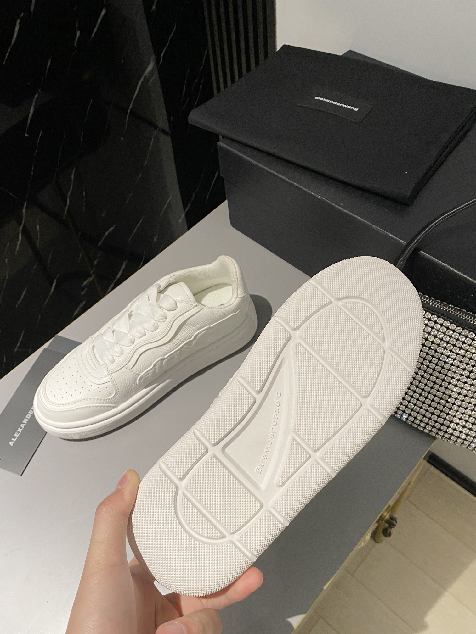 Alexander Wang’s Latest Couple’s Book: High-Quality Shoes with Unique Design - 图片 5