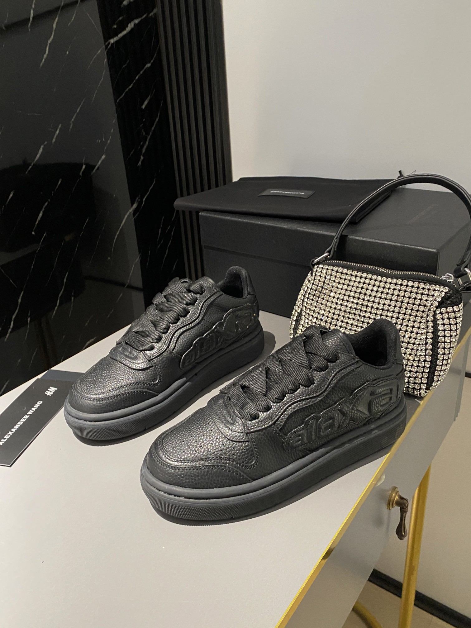 Alexander Wang’s Latest High-Quality Shoe Collection with Unique Details - 图片 5