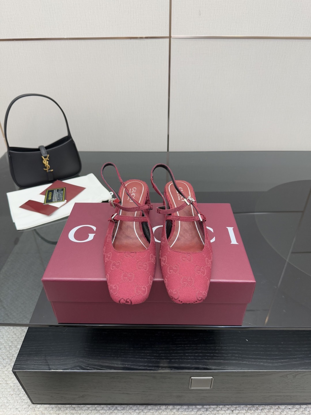 _deA9siE8v_hI6uOyAMpGUfuPQps0mc8SrK3-lWw