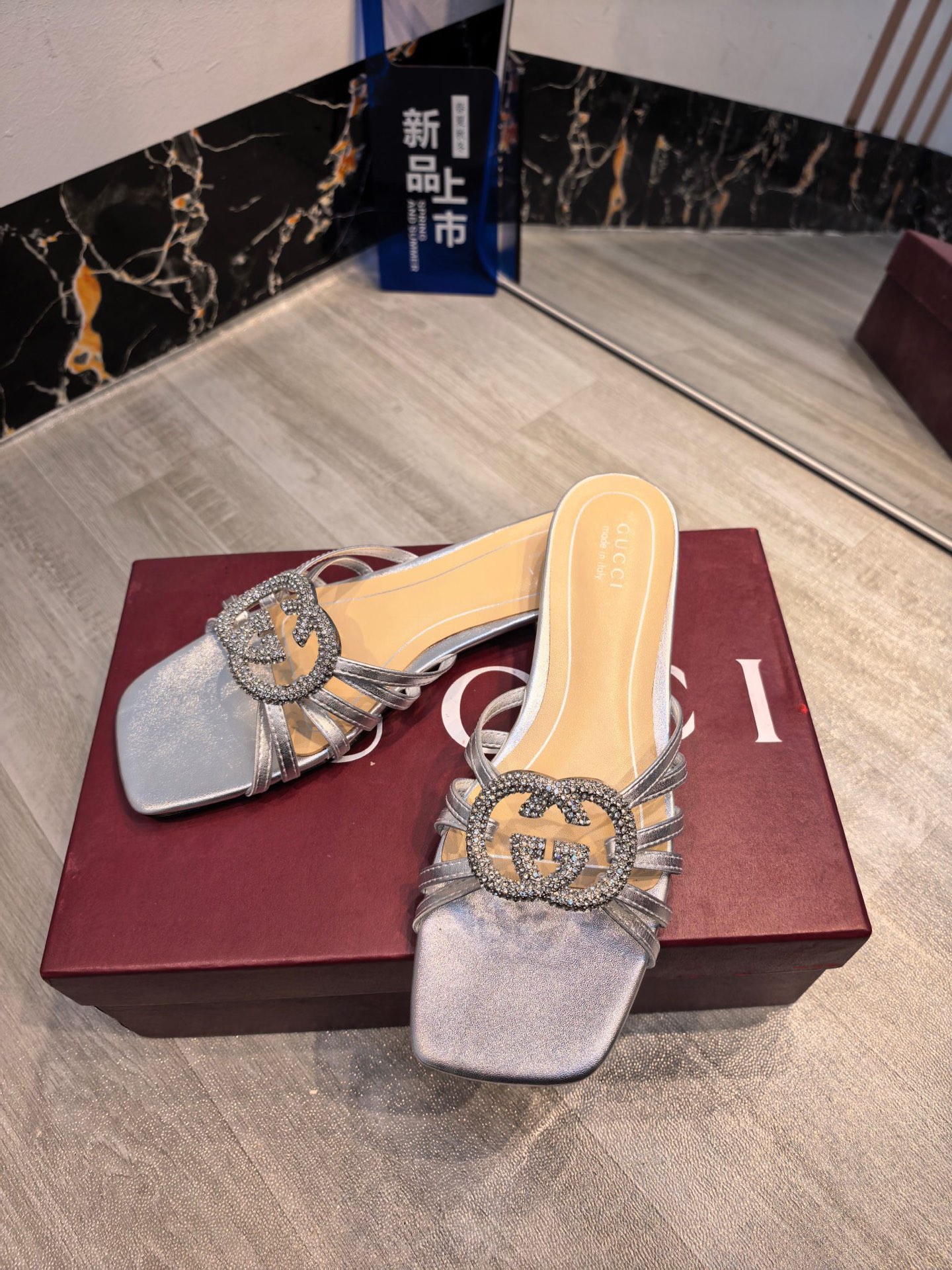 Gucci women's shoes New Gucci G — photo 6